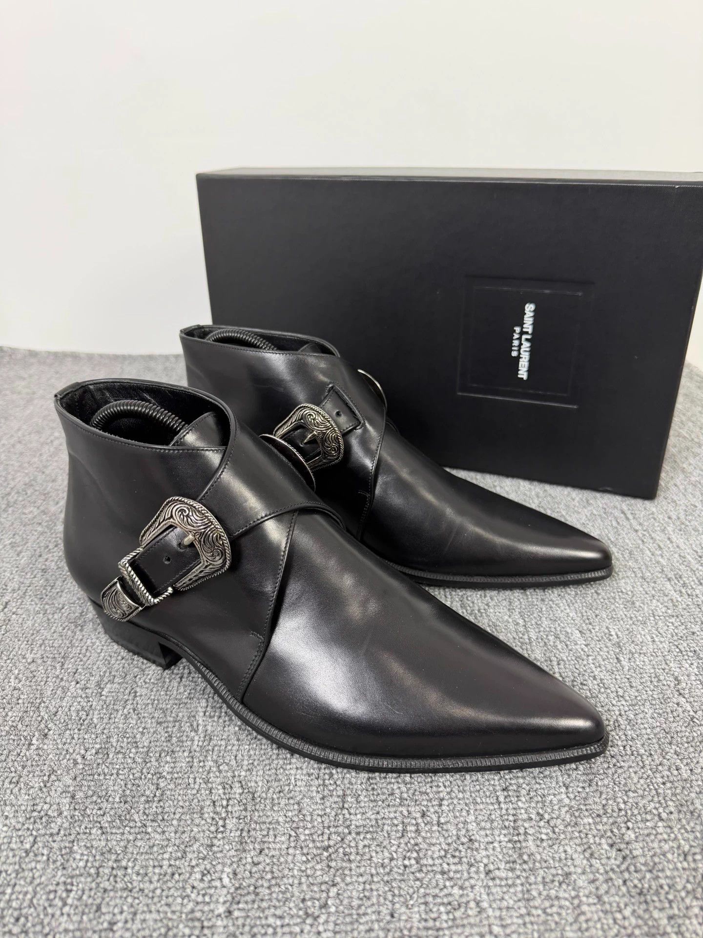 Saint Laurent Paris Saint Laurent SLP 14SS Chelsea 39 Cross Engraved Buckle Size US 6 / EU 39 - 1 Thumbnail