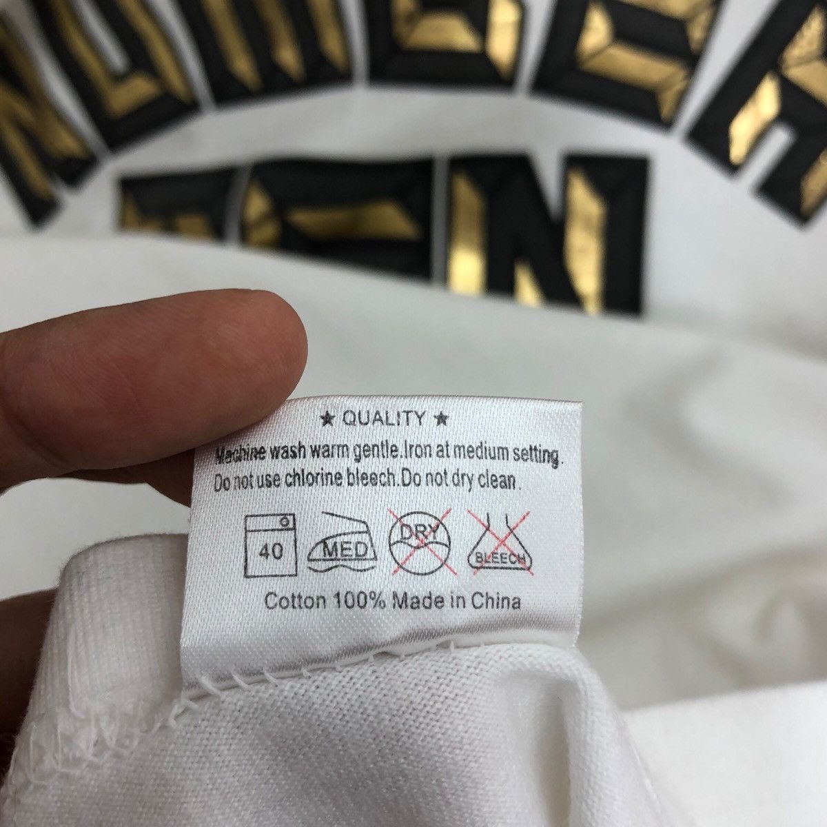 Number (N)ine Pick!! NUMBER TEN By Number Nine Big Spellout Top Tee Tshirt Size US M / EU 48-50 / 2 - 7 Thumbnail