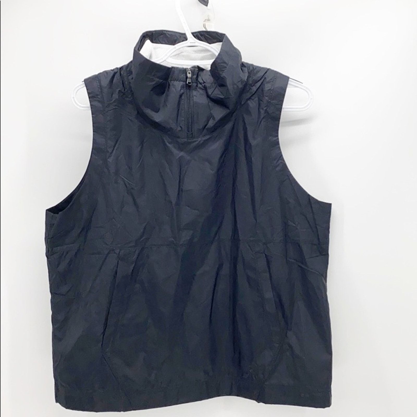 Under Armour Under Armour loose fit weather resistant vest performance Size M / US 6-8 / IT 42-44 - 1 Thumbnail