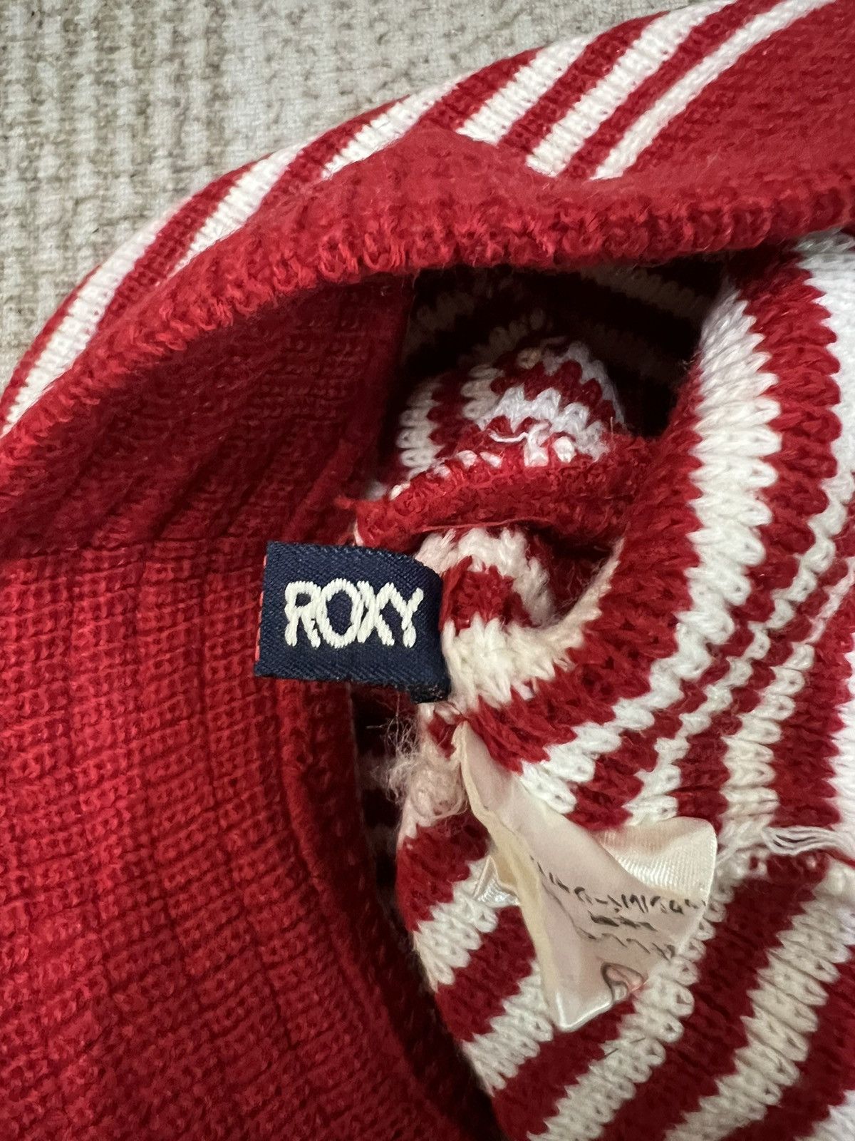 Vintage Vintage Roxy Surf Style Beanie Hats Size ONE SIZE - 6 Thumbnail