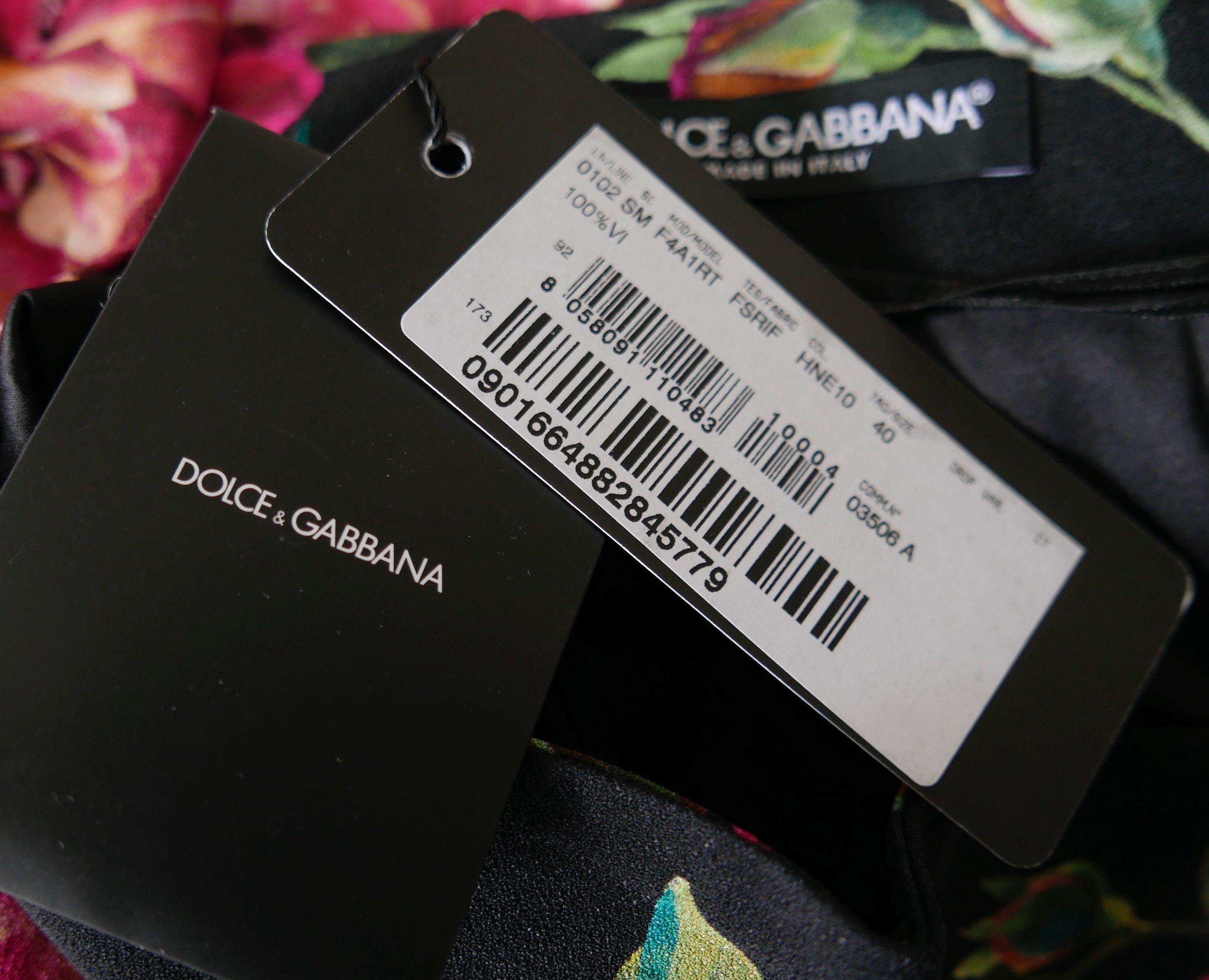Dolce & Gabbana Dolce & Gabbana pleated rose print skirt Size 27" / US 4 / IT 40 - 6 Thumbnail