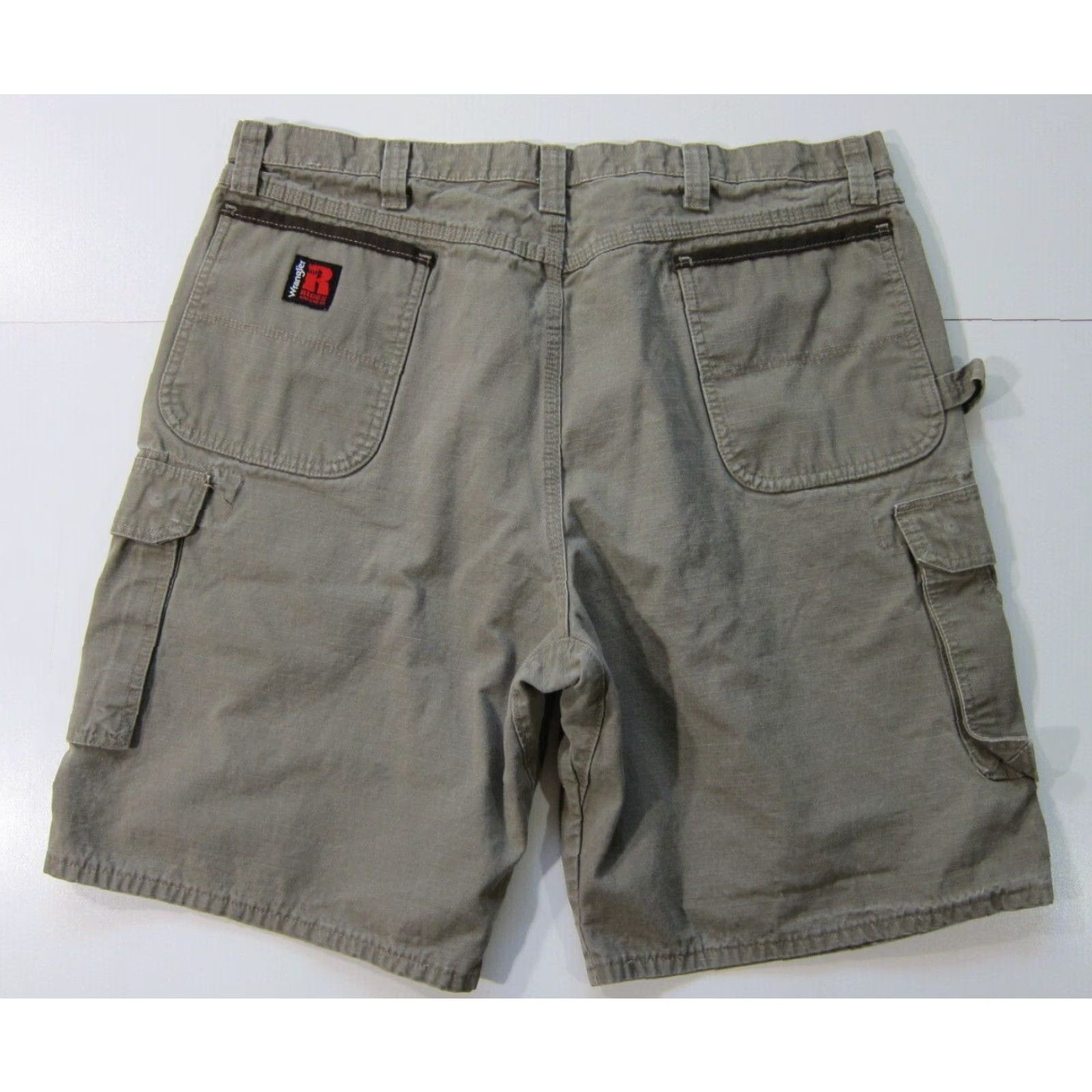 Wrangler Wrangler Biggs Work Wear Brown 100% Cotton Canvas Cargo Shorts Men 42 Size US 42 / EU 58 - 2 Thumbnail