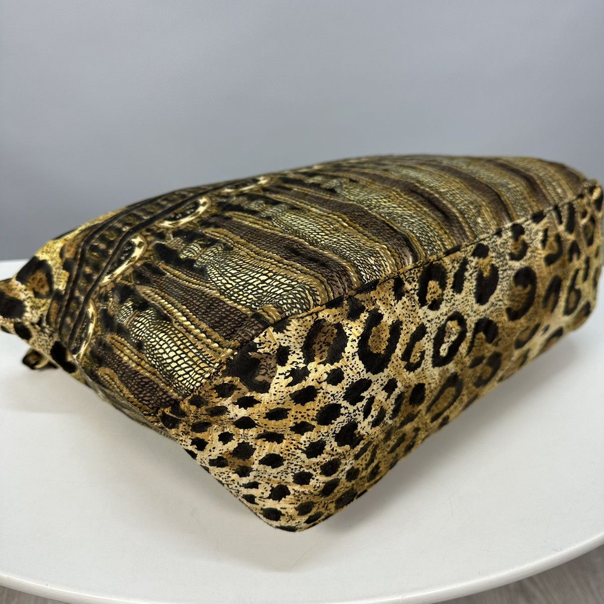 Versace GIANNI VERSACE Christian Fischbacher LEOPARD 🐆 bag vintage Size ONE SIZE - 6 Thumbnail