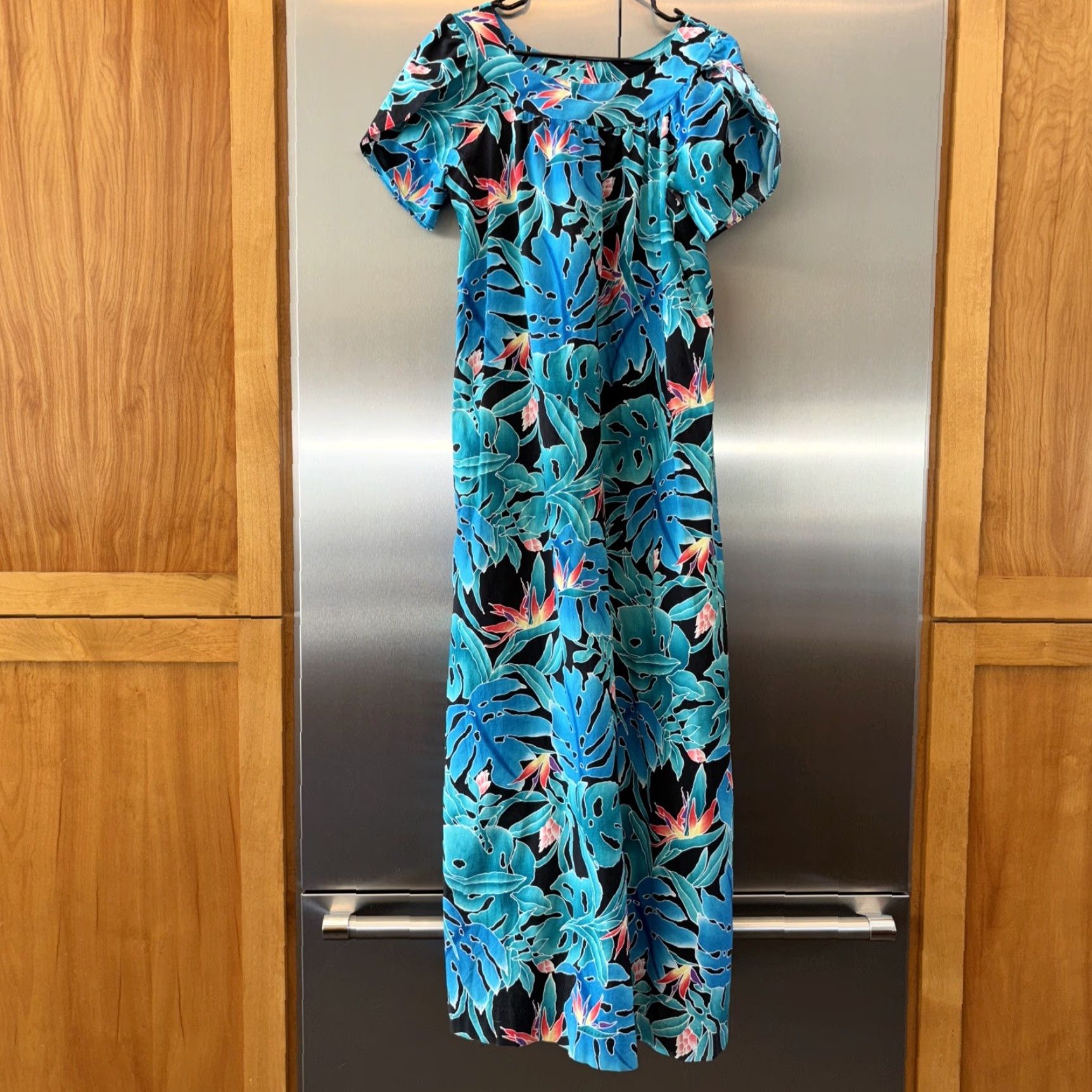Hilo Hattie VINTAGE Hilo Hattie Dress Women Maxi Blue Floral Pocket Cap Sleeve 100% Cotton Short Sleeve Beach Hawaiian Aloha Casual Women Size 32" / US 10 / IT 46 - 2 Thumbnail
