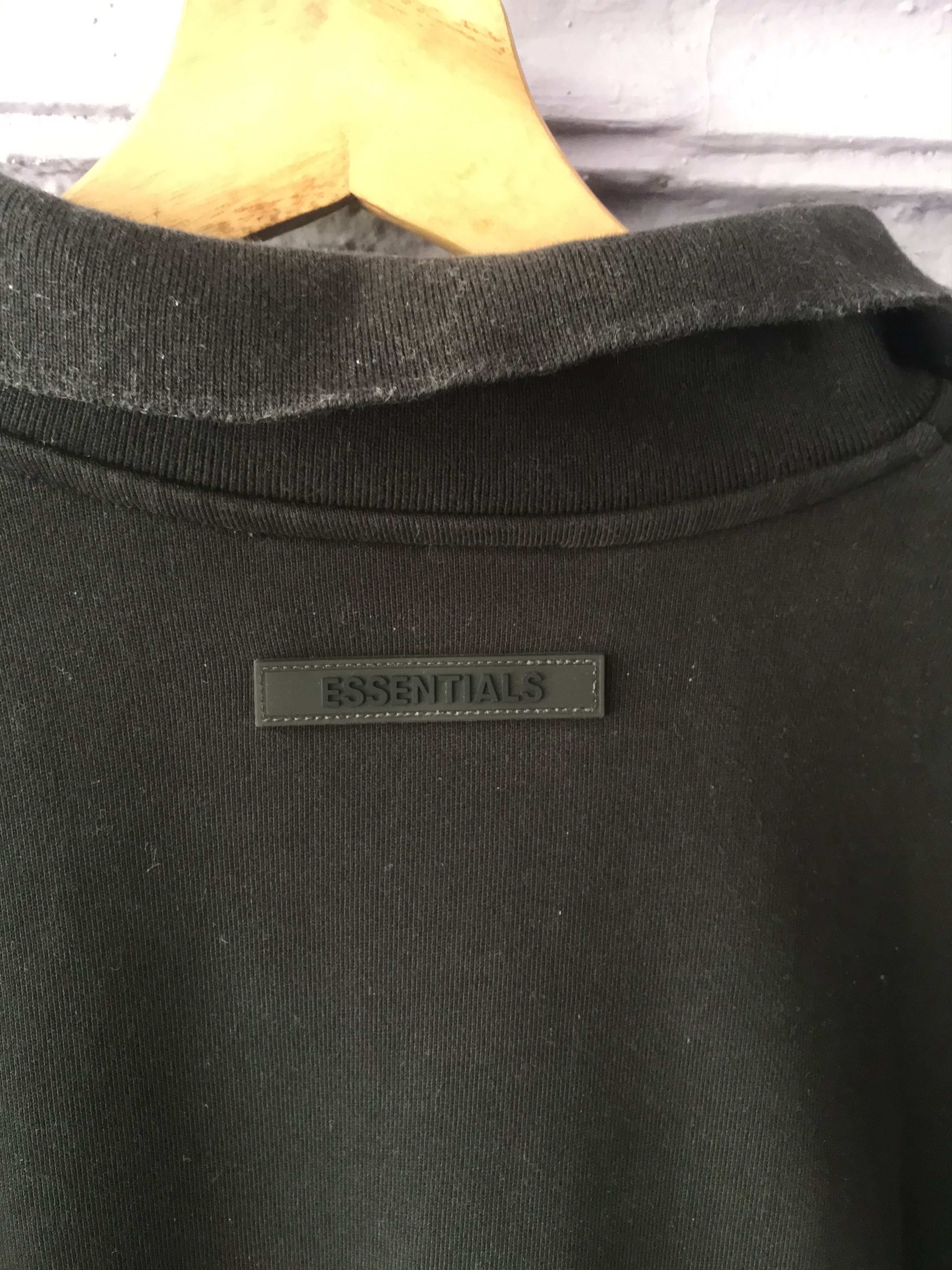 Essentials × Fear of God ESSENTIALS FEAR OF GOD LONGSLEEVE SHIRT SIZE XS Size US XS / EU 42 / 0 - 5 Thumbnail