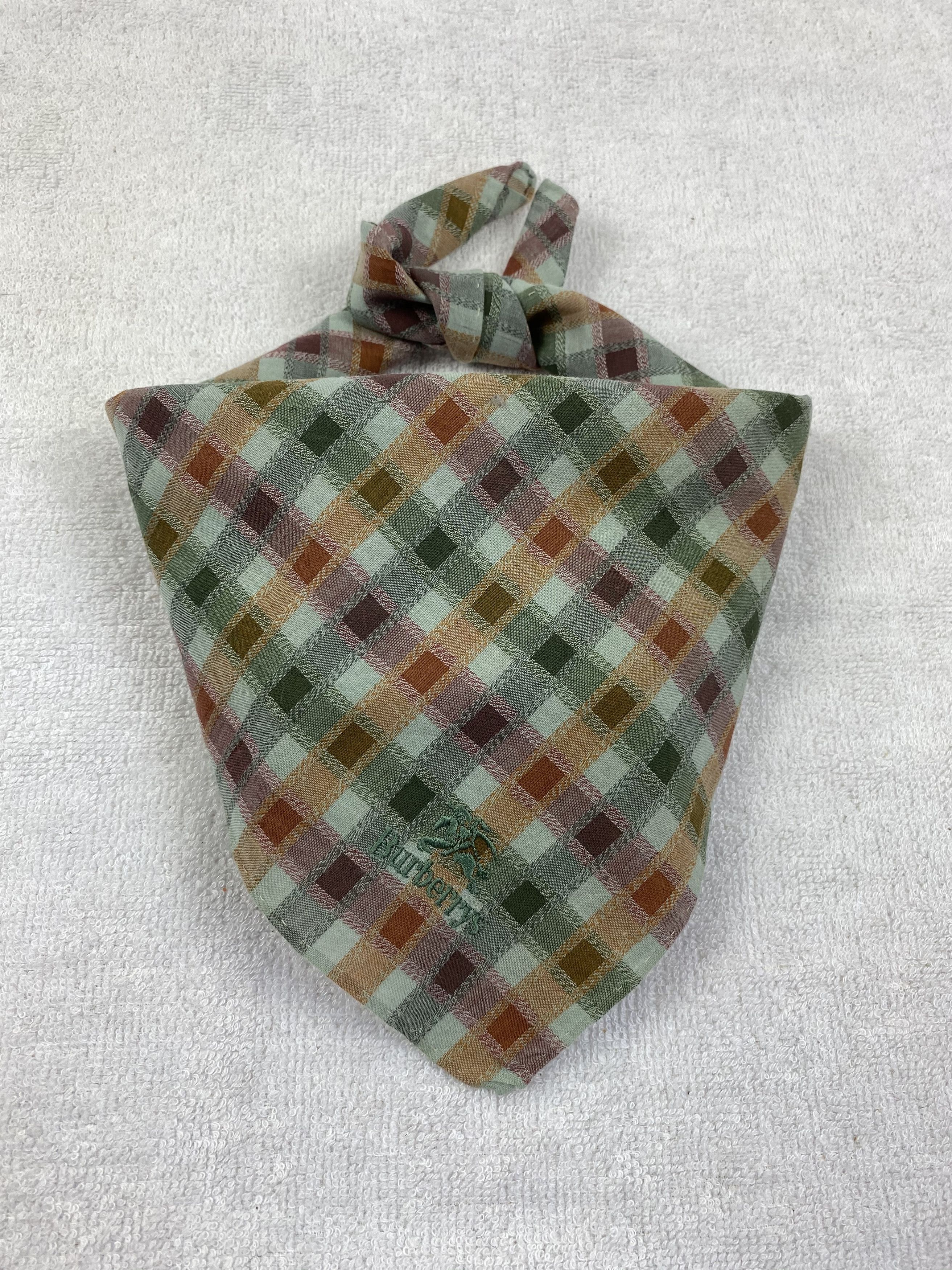 Burberry Burberry Handkerchief / Bandana / Neckerchief Size ONE SIZE - 1 Thumbnail