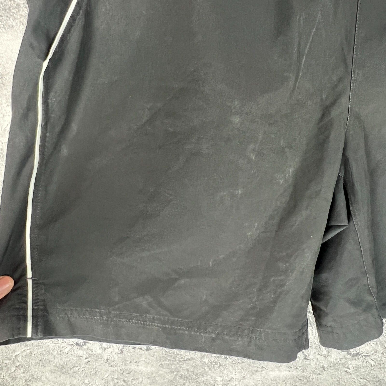 Nike Nike Vintage Shorts Men's Size L Black ` Size US 34 / EU 50 - 3 Thumbnail