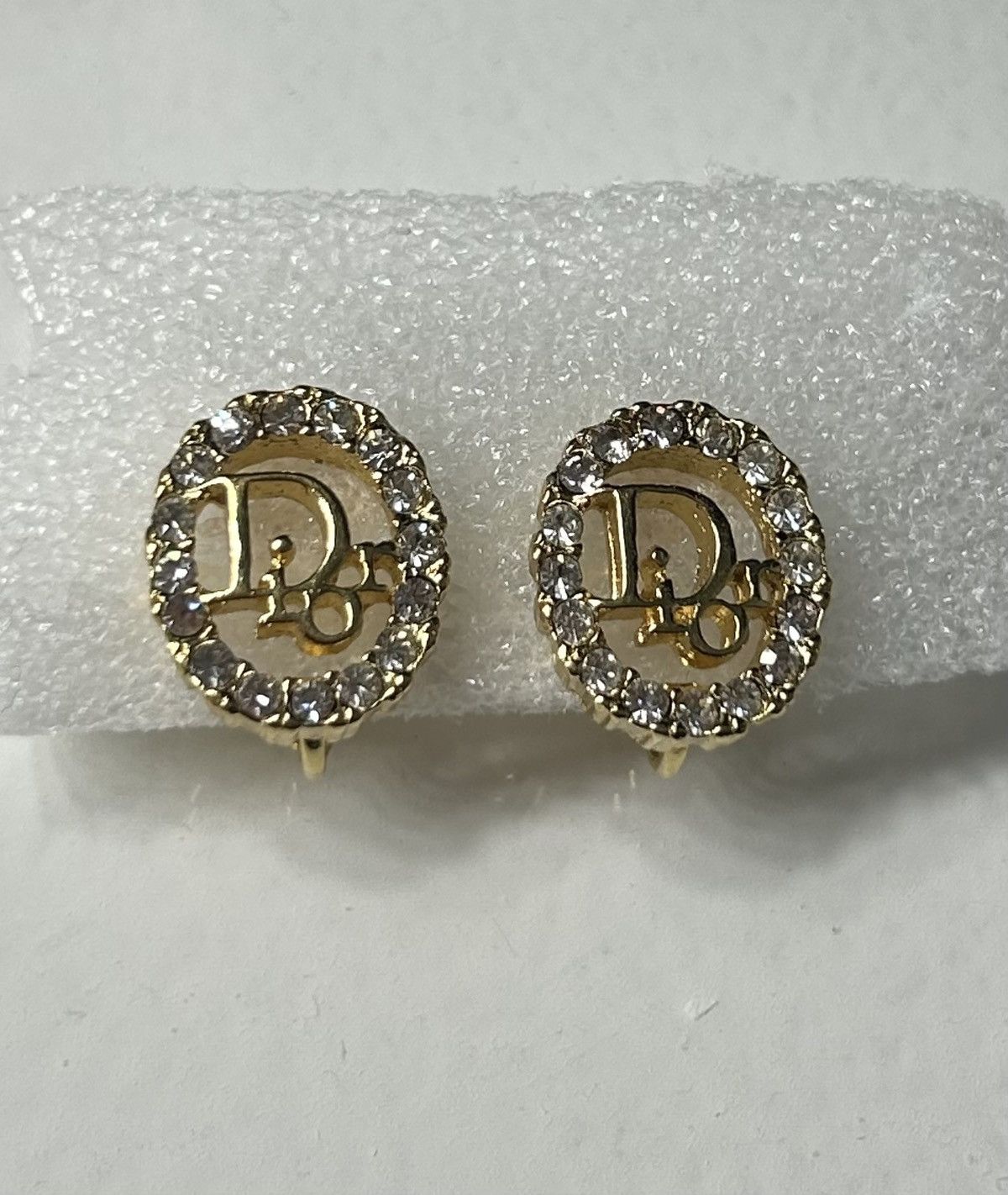 Dior Vintage Dior Rhinestone Gold Plated Oval Clip on Earrings Size ONE SIZE - 12 Thumbnail