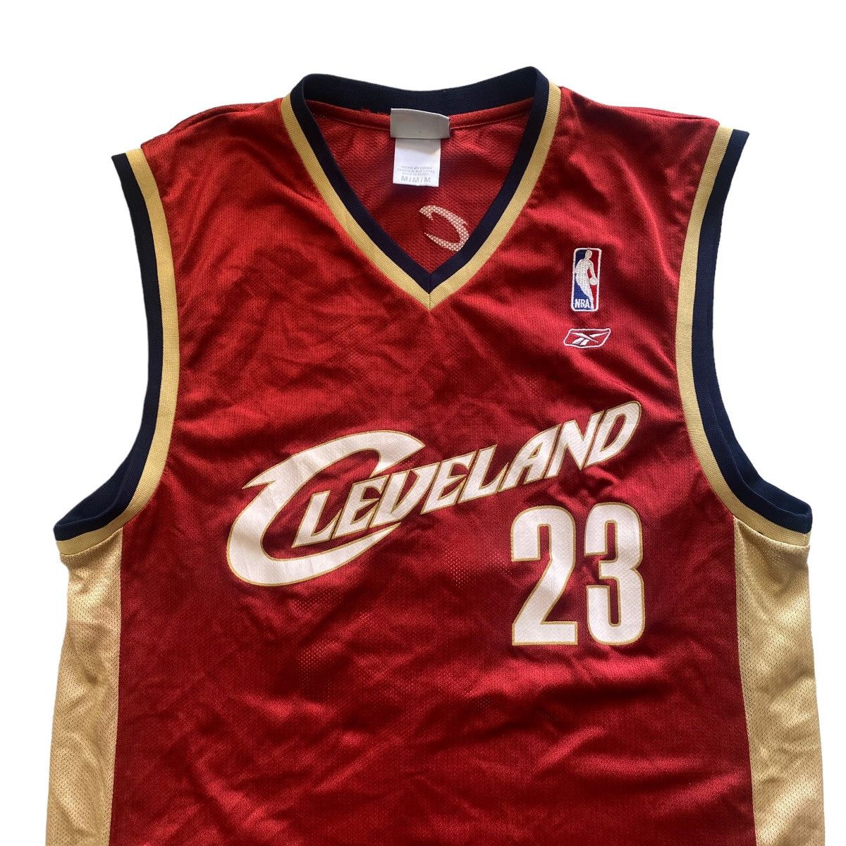 NBA Vintage NBA Jersey Cleveland Lebron James Jersey 23 Size US M / EU 48-50 / 2 - 3 Thumbnail