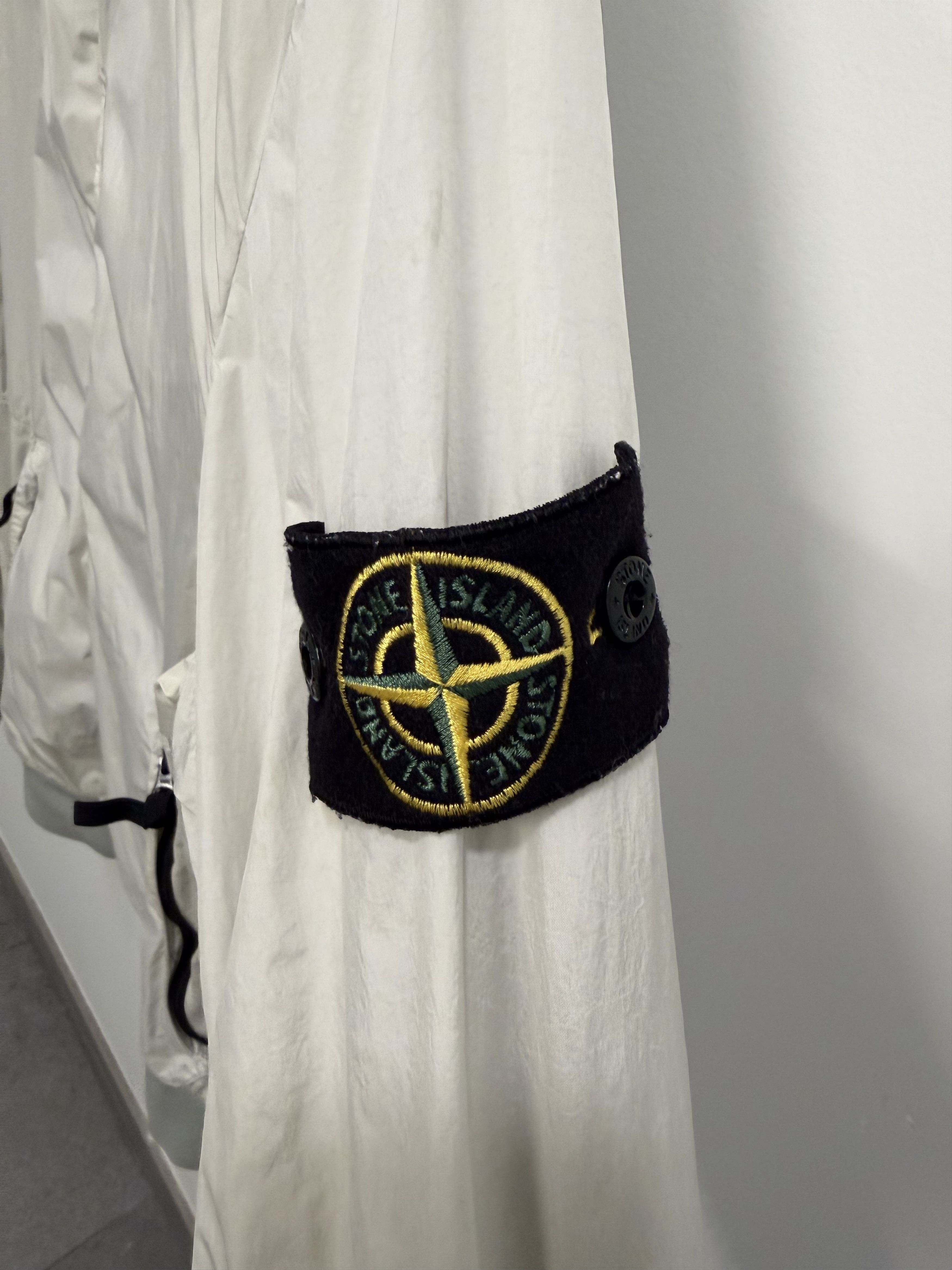 Stone Island Light Grey Nylon Bomber with Hidden Hood Size US M / EU 48-50 / 2 - 6 Thumbnail