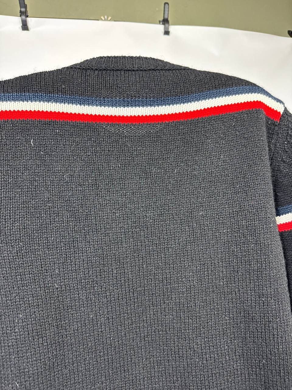 Moncler × Vintage ⚫️RARE Moncler Wool Sweater Black Logo Crewneck Jumper Size M Size M / US 6-8 / IT 42-44 - 9 Thumbnail