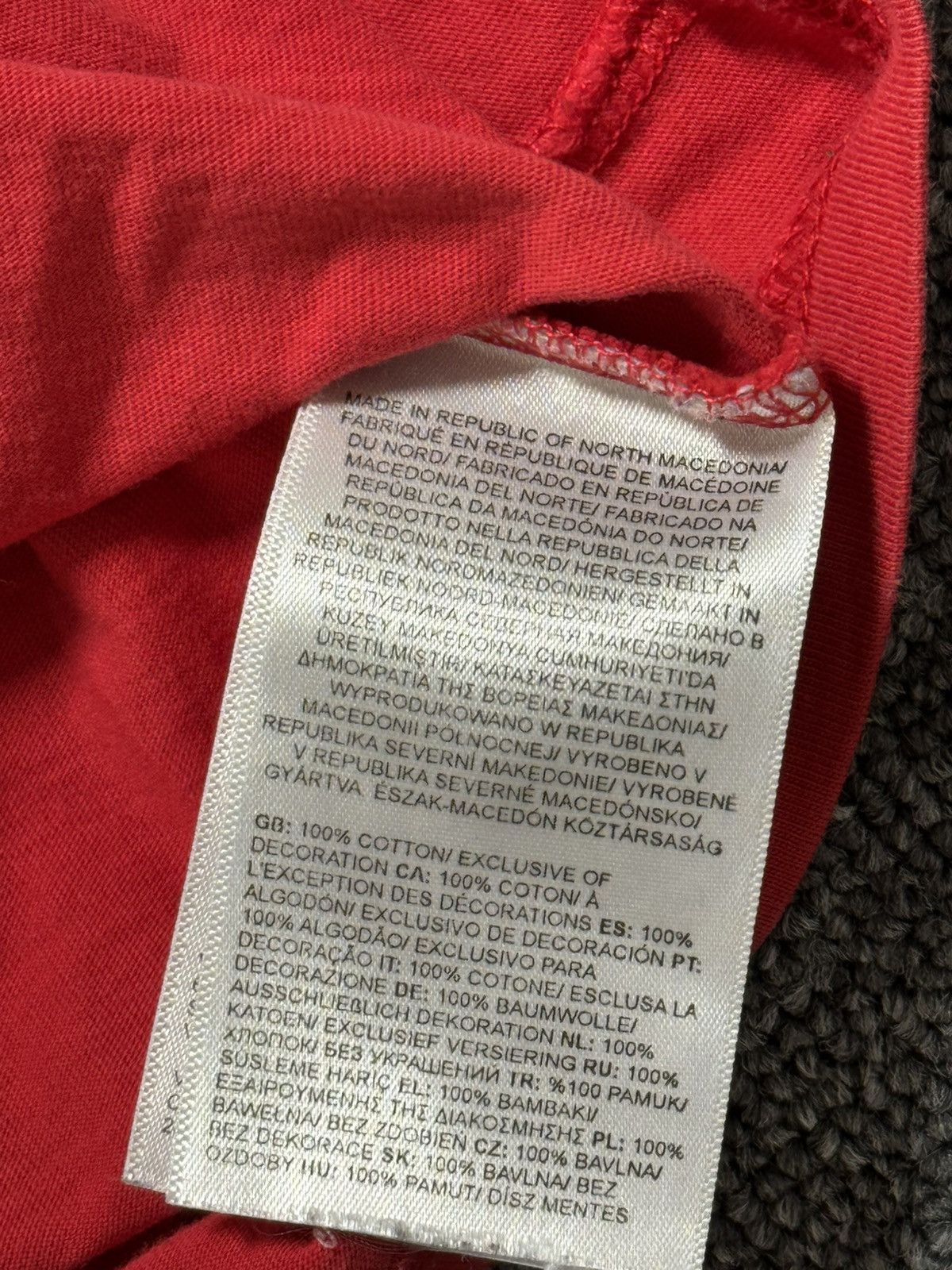 The North Face The North Face Men’s XXL Red T-Shirt “Never Stop Exploring” Size US XXL / EU 58 / 5 - 6 Thumbnail