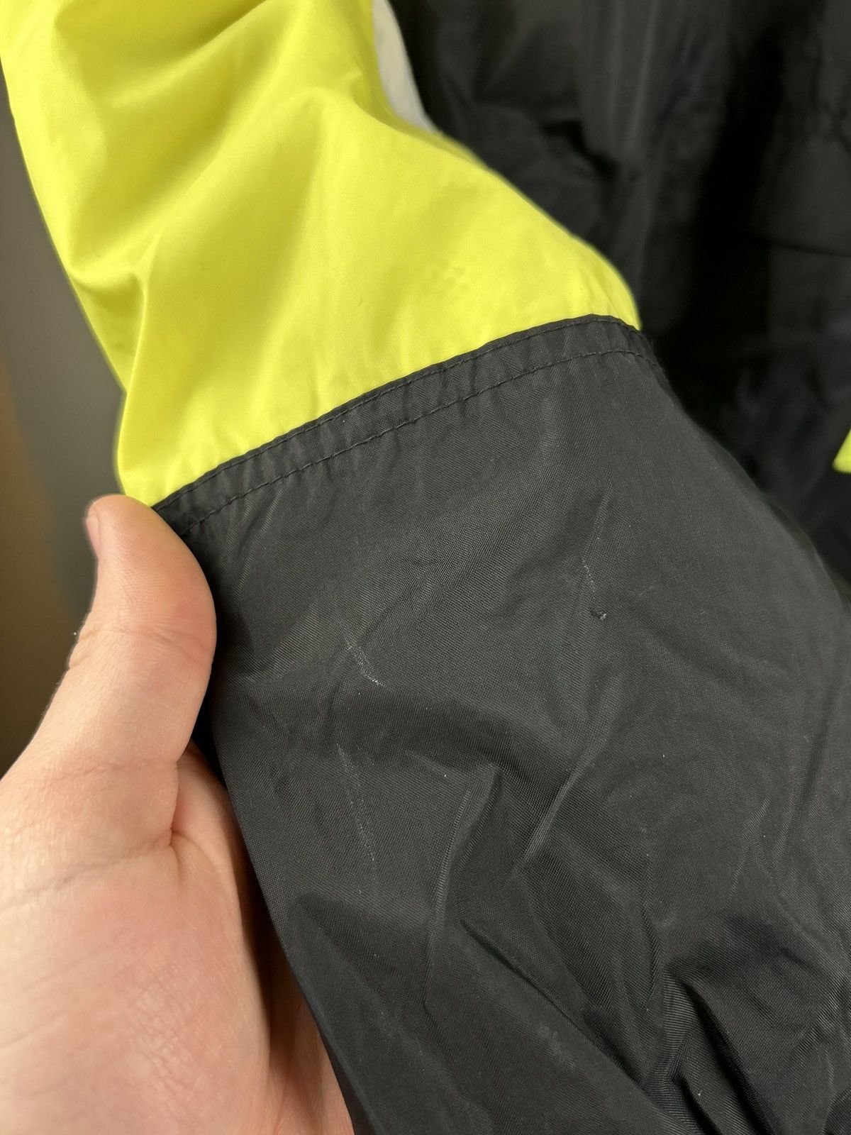 Nike Vintage 90s Nike Borussia Dortmund Jacket Jersey Rare Size US S / EU 44-46 / 1 - 18 Thumbnail