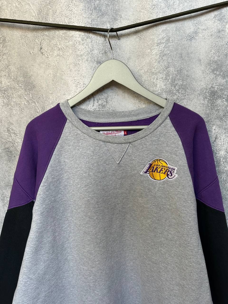 Mitchell & Ness Mitchell & Ness Hardwood La Lakers Colorblock y2k Sweatshirt Size US XXL / EU 58 / 5 - 5 Thumbnail