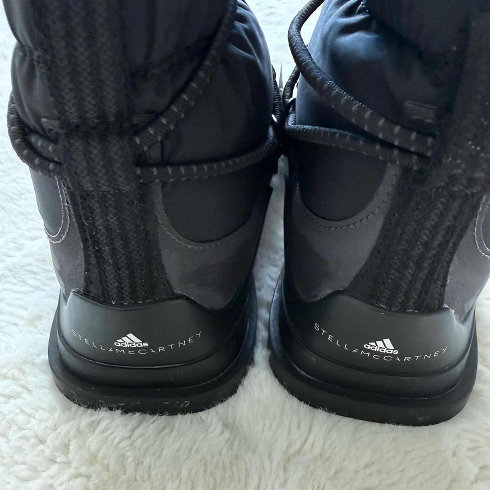 Stella McCartney Adidas by Stella McCartney women snow boots size 5.5 US Size US 5.5 / IT 35.5 - 3 Thumbnail