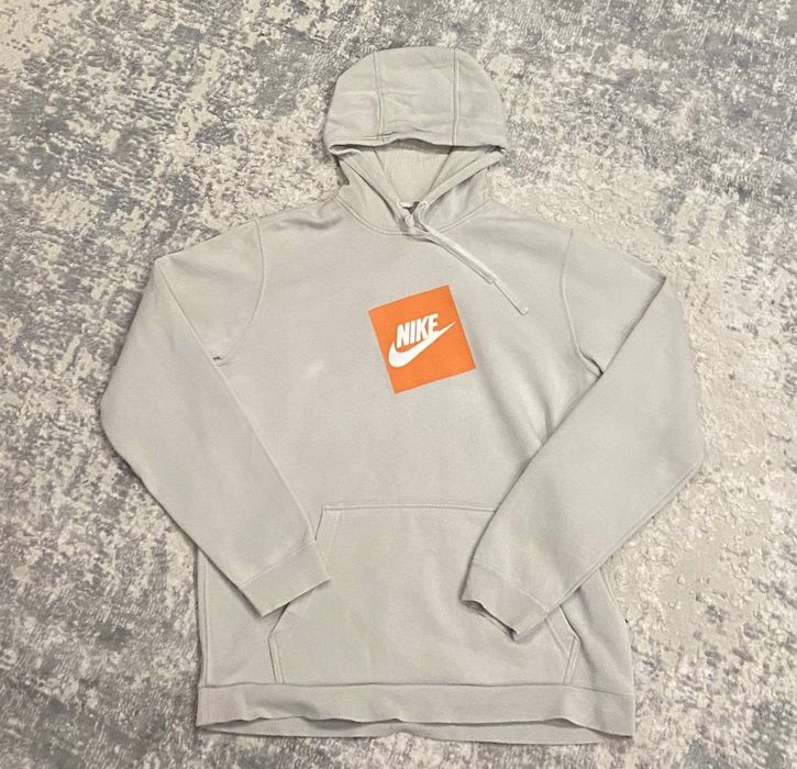 Nike centre logo discount hoodie