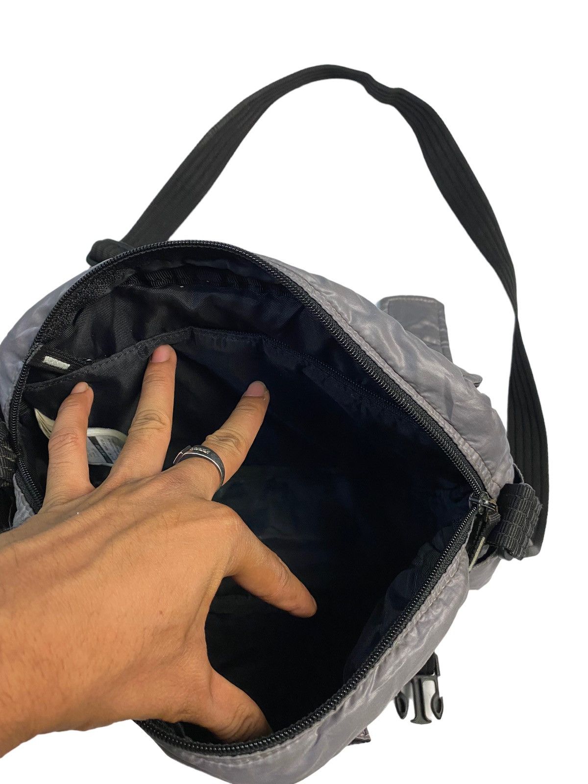 Puma × Vintage ✅ FREE HANDKERCHIEF ✅ PUMA sling / crossbody bag Size ONE SIZE - 15 Thumbnail