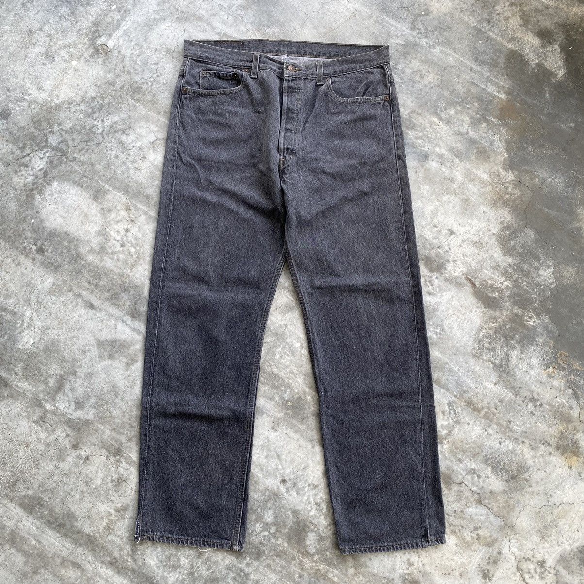 Levi's × Vintage Vintage 90's Levi's 501 Distressed Denim Size US 36 / EU 52 - 1 Thumbnail