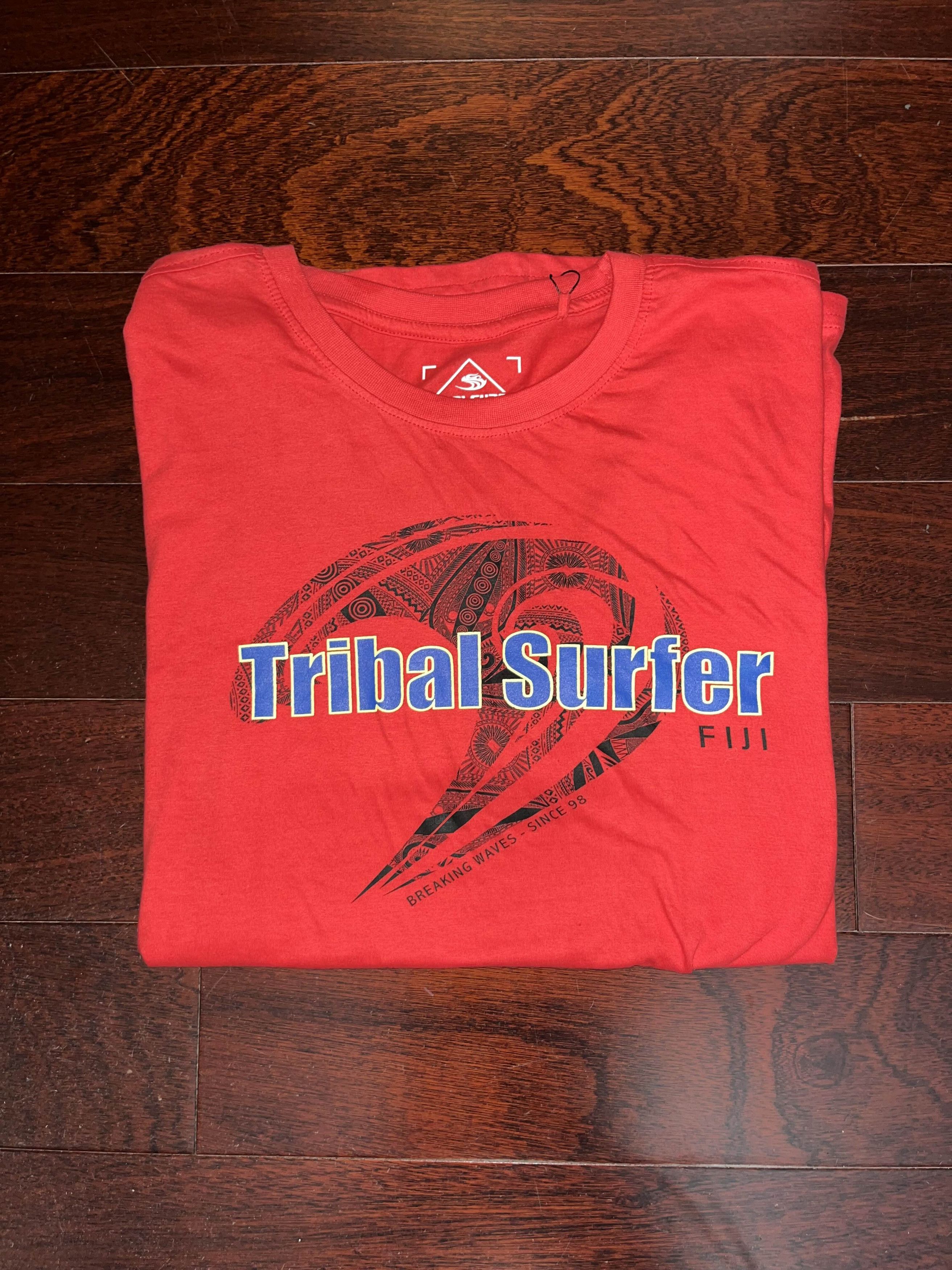 Vacation Y2K Tribal Hawaii Surfer Fiji Tee Size US XL / EU 56 / 4 - 1 Thumbnail