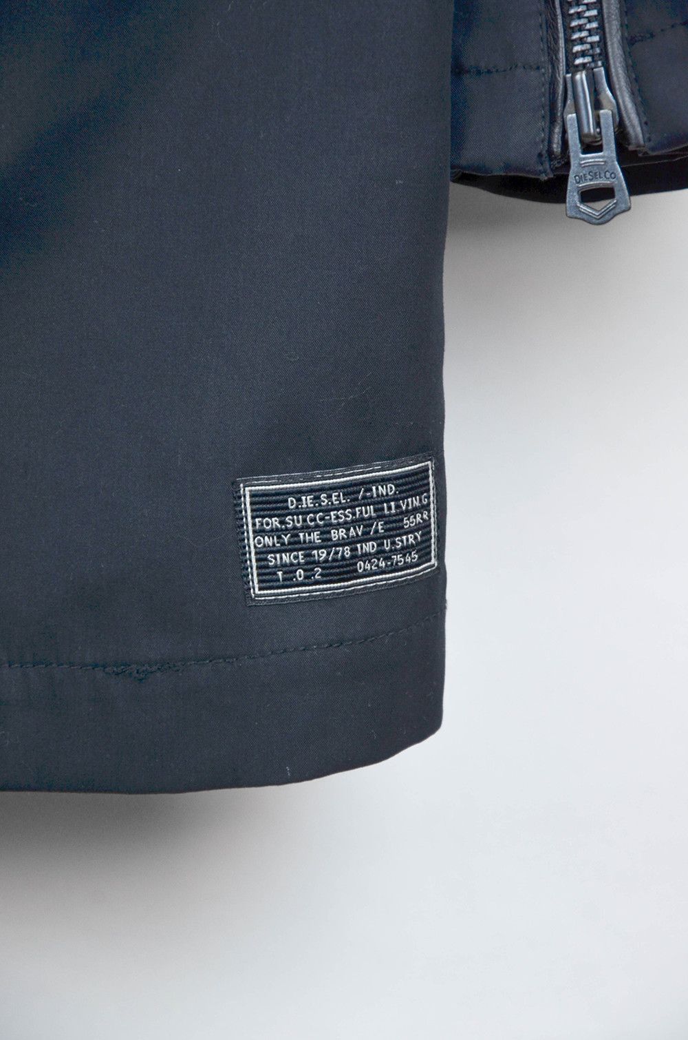 Diesel Diesel Hi-Low Performance Tech Coat – L Size US L / EU 52-54 / 3 - 10 Thumbnail