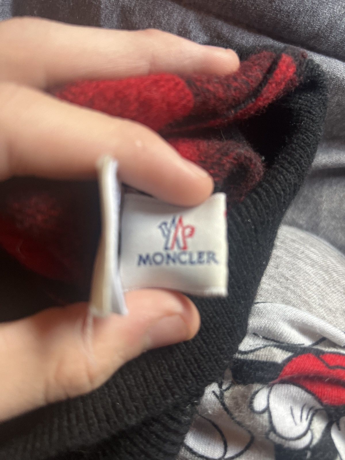 Moncler Vintage Moncler knit plaid sweater Size US S / EU 44-46 / 1 - 8 Thumbnail