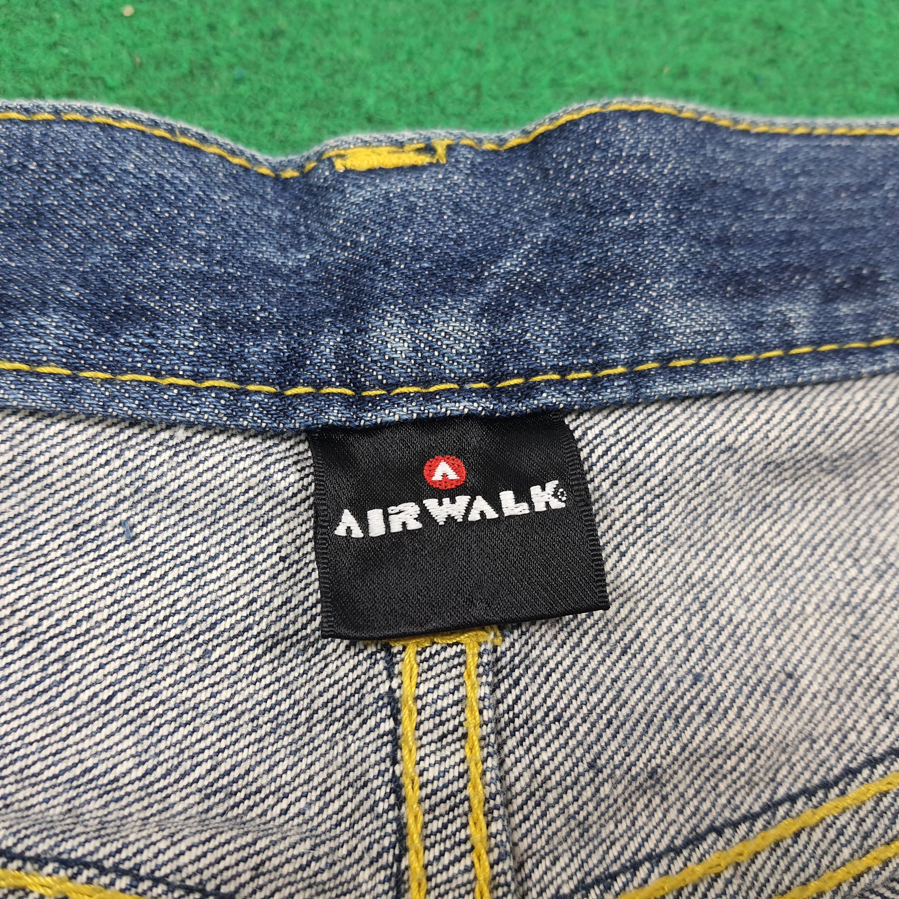 Airwalk Vintage Airwalk Skater Distressed Graphic Jeans C297N29 Size US 32 / EU 48 - 11 Thumbnail