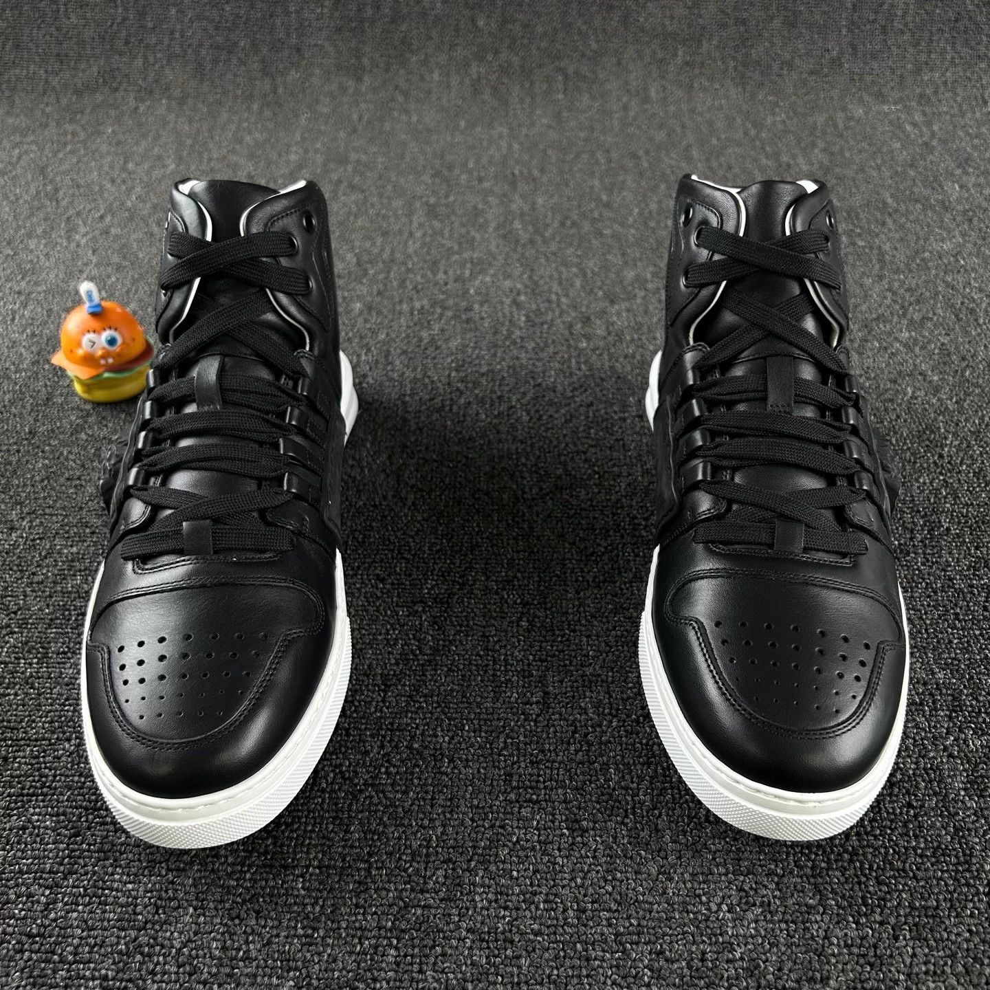 Versace Versace Black High-Top Sneaker 43 Medusa Size US 10 / EU 43 - 2 Thumbnail