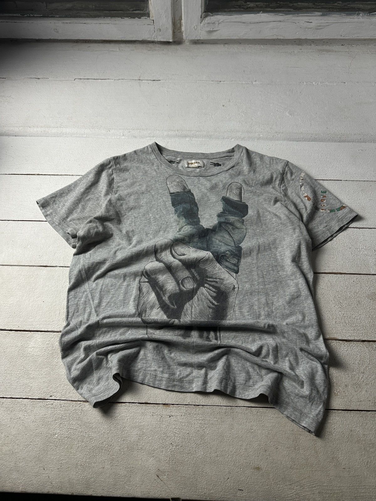 Diesel 🚨DIESEL AVANT GARDE ARCHIVE VINTAGE BIG LOGO T-SHIRT Y2K TEE Size US M / EU 48-50 / 2 - 1 Thumbnail