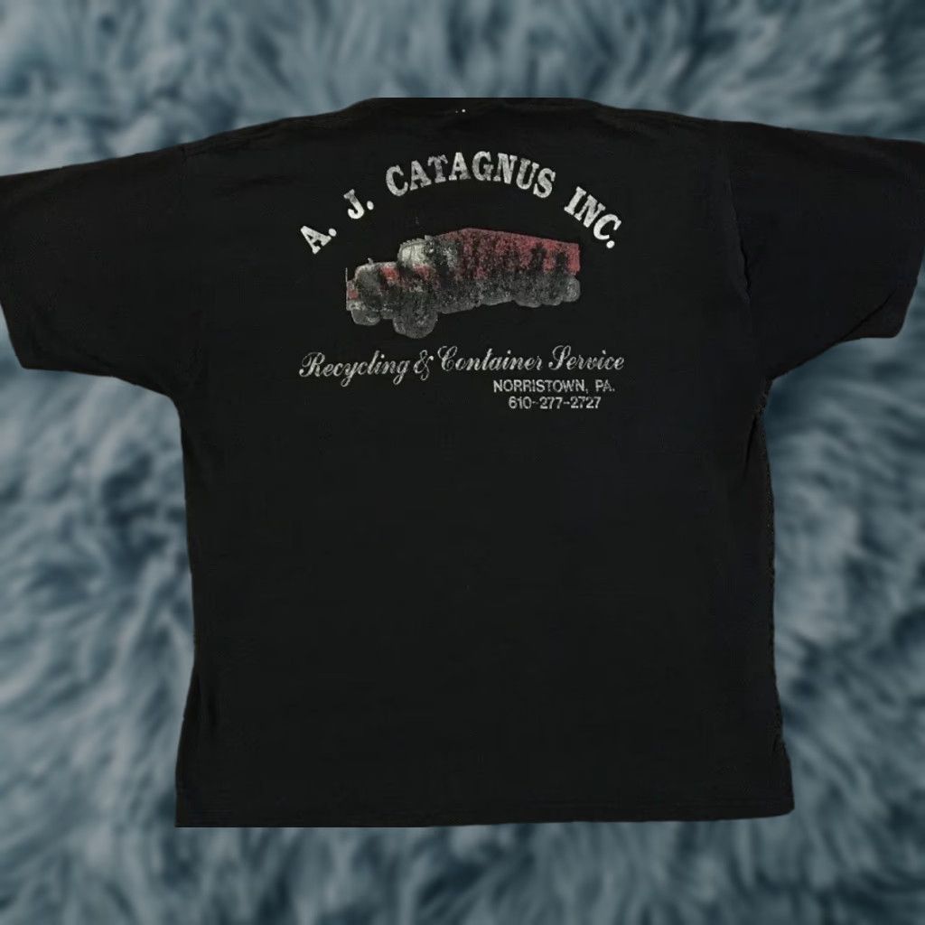 Vintage VINTAGE 90s Faded Distress Trucker Shirt XL Black Motorcycle Mens T-Shirt Grunge Punk Surf Skate Harley Trucker 80s 90s Size US XL / EU 56 / 4 - 1 Thumbnail
