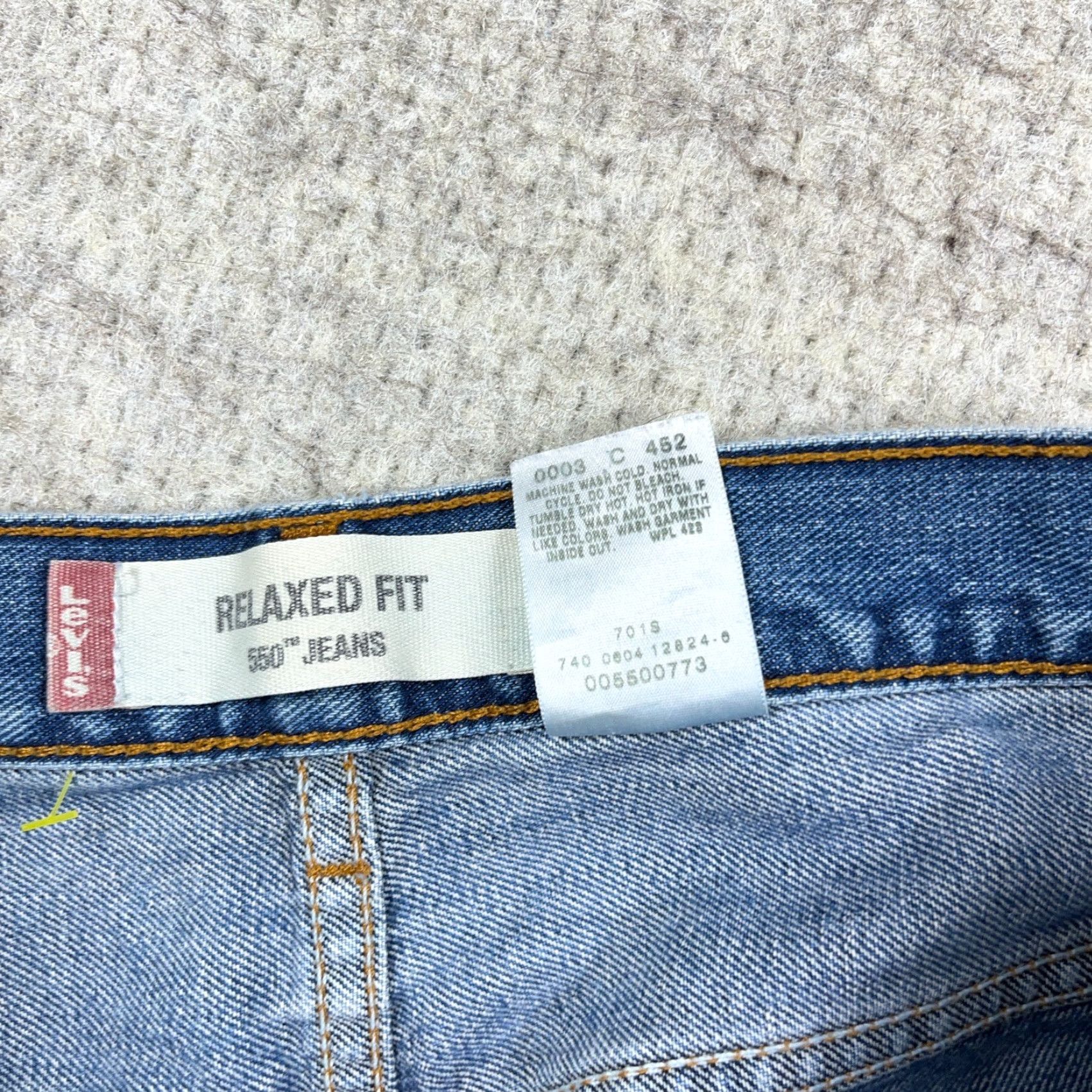 Levi's VINTAGE Levi's 550 Jeans Men 32x33 Relaxed Fit Straight Leg Med Wash 90s American Classic Levi's 500 Series Mens Jeans Size US 32 / EU 48 - 6 Thumbnail