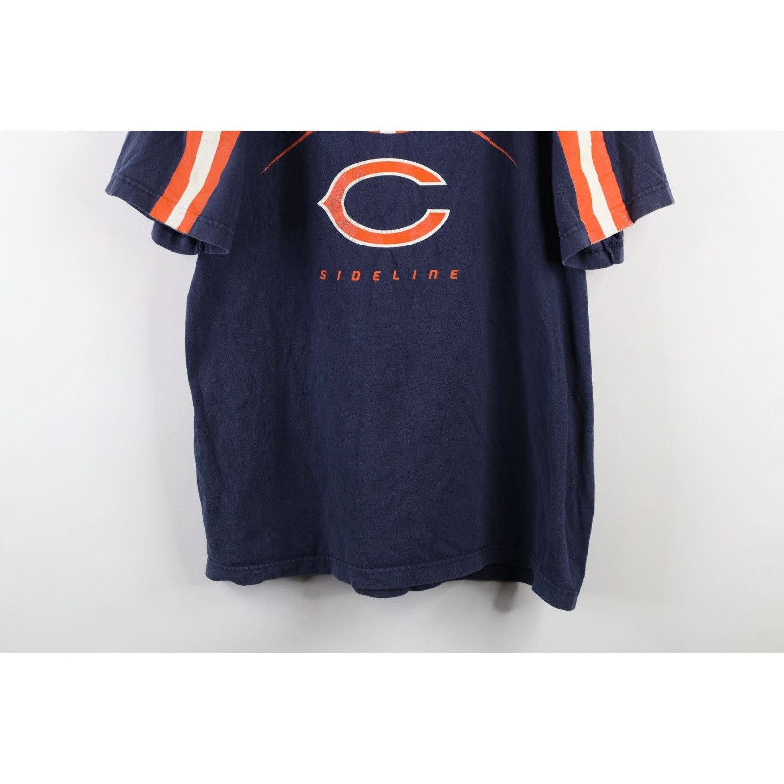 Reebok Vintage Reebok Sideline Chicago Bears Football T-Shirt Size US XL / EU 56 / 4 - 3 Thumbnail