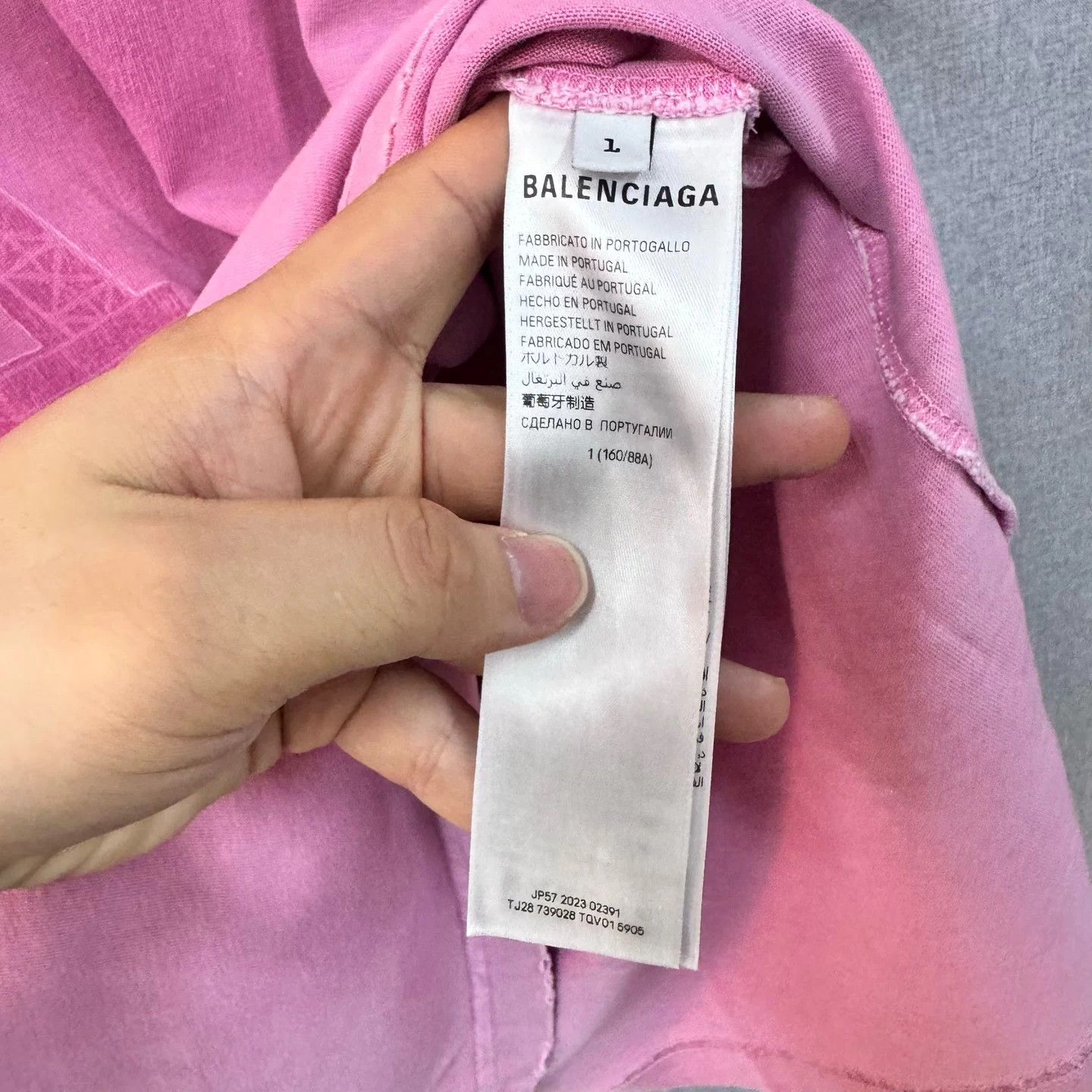 Balenciaga Balenciaga Distressed Pink Eiffel Tower Tee 1 Size US S / EU 44-46 / 1 - 6 Thumbnail
