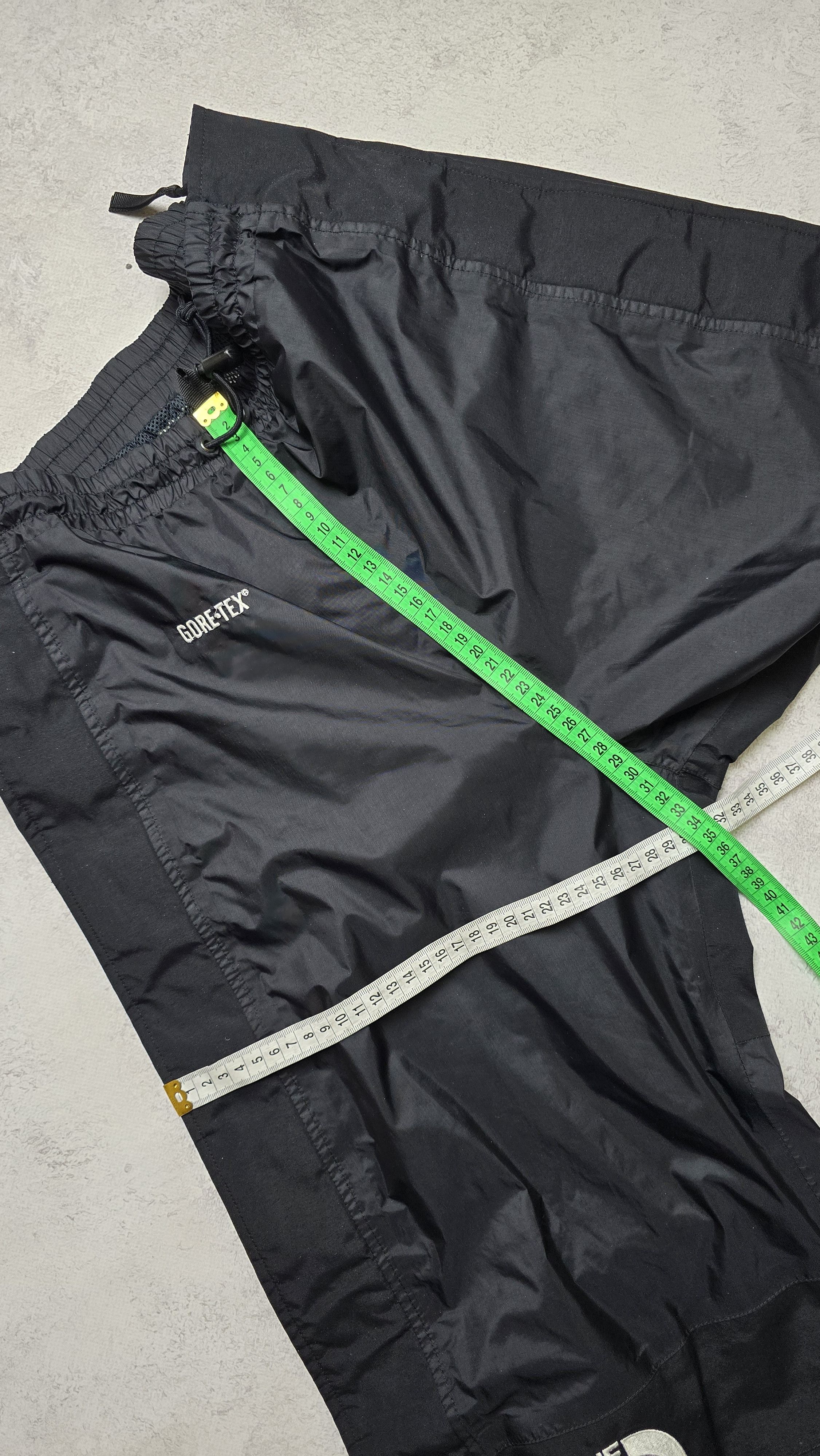 The North Face Gore-Tex Mountain Light Pants Men’s S Full Zip Ski Shell Size US 30 / EU 46 - 4 Thumbnail