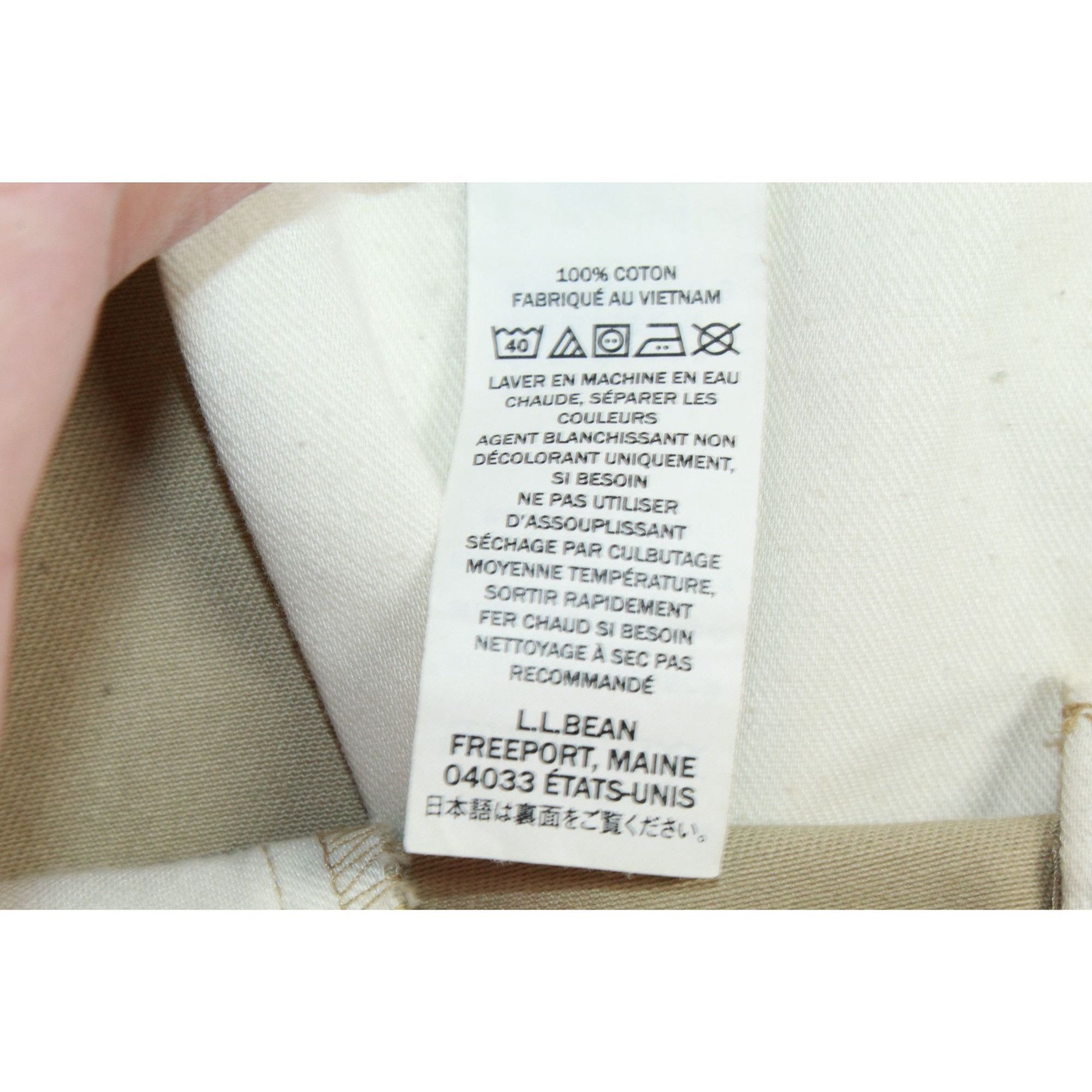L.L. Bean LL Bean Men's Khaki Wrinkle Free Double L Chinos Size 42" / US 20 - 11 Thumbnail
