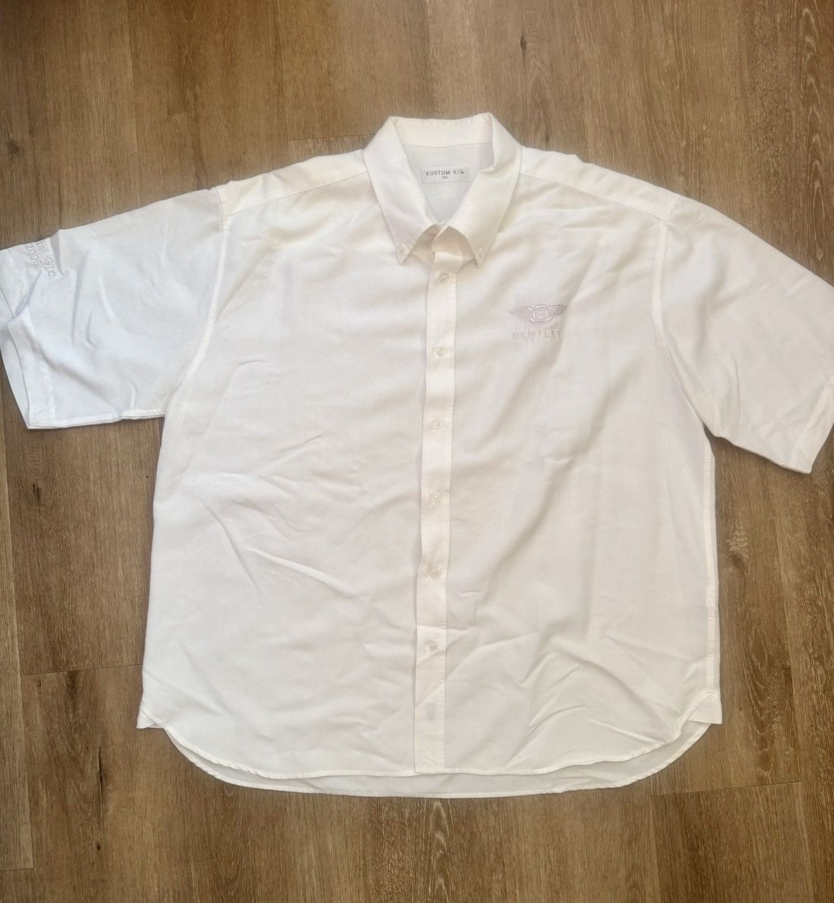 Bentley BENTLEY EMBROIDERED IMPRINT LOGO SILK BUTTON UP SHORT SLEEVE Size US XXL / EU 58 / 5 - 10 Thumbnail
