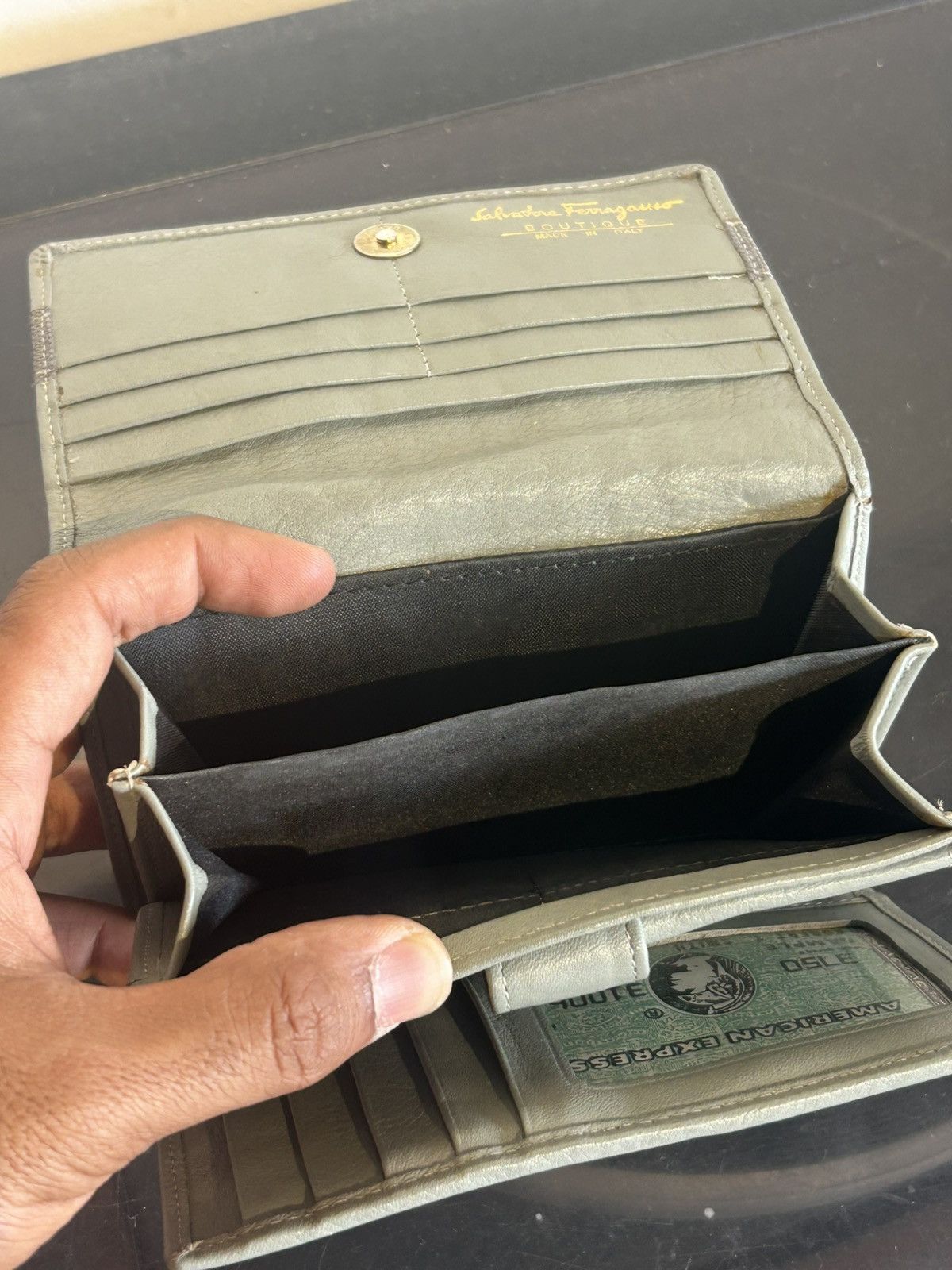 Salvatore Ferragamo Ferragamo Vintage Leather Gray Wallet Size ONE SIZE - 9 Thumbnail