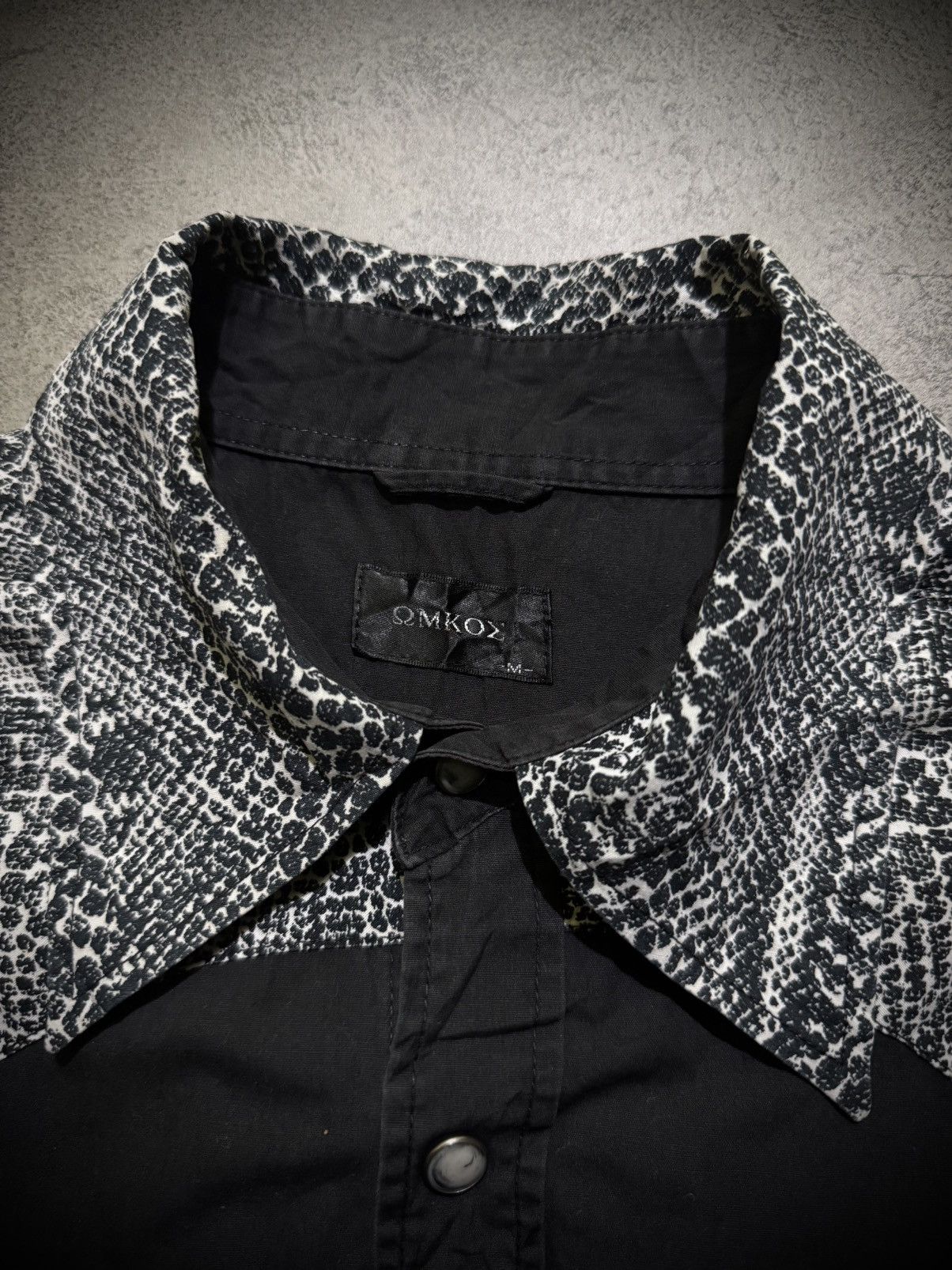 Hysteric Glamour Omkom snakeskin lgb ifsixwasnine shirt Size US M / EU 48-50 / 2 - 8 Thumbnail