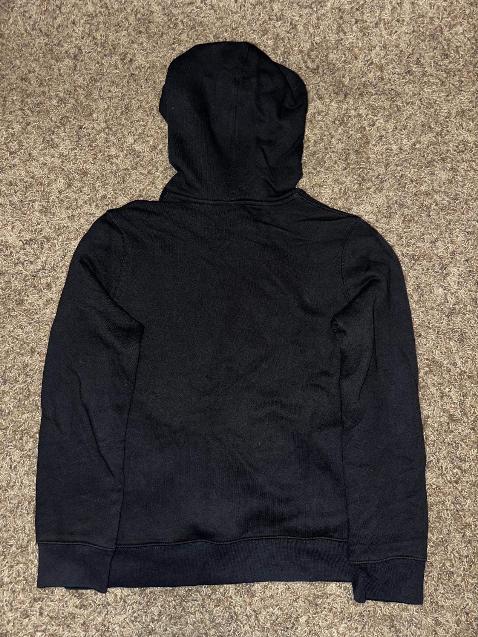Nike Nike Big Kids (Boy's) LeBron James SFG Basketball Fleece Hoodie Size US L / EU 52-54 / 3 - 5 Thumbnail