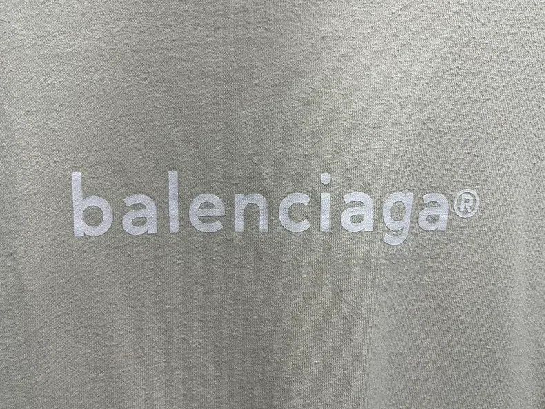 Balenciaga Balenciaga Beige Slogan Logo Short-Sleeve T-Shirt Size US S / EU 44-46 / 1 - 3 Thumbnail