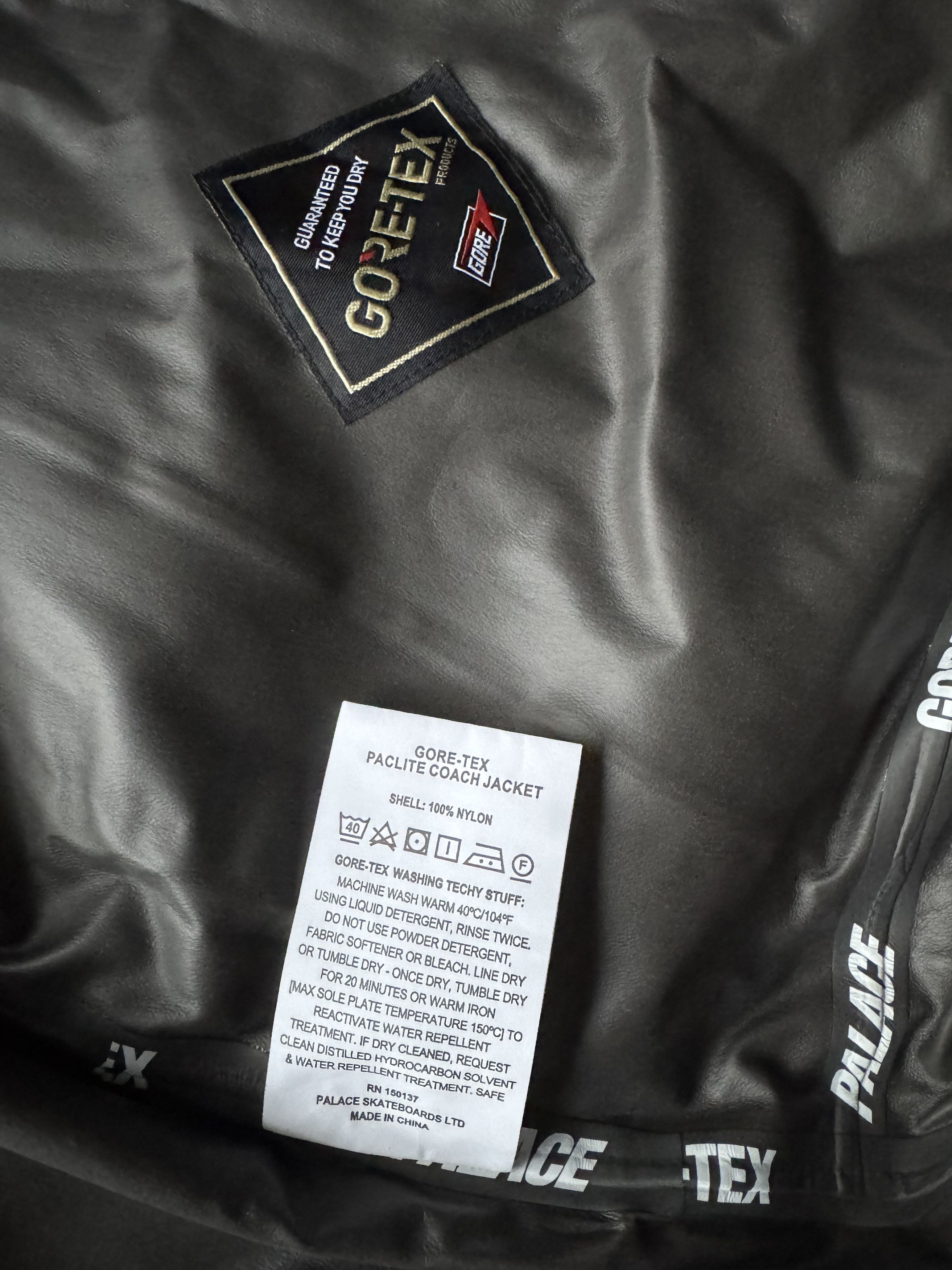 Goretex Palace GoreTex Paclite Coach Jacket, Packable Rain Jacket Size US M / EU 48-50 / 2 - 8 Thumbnail