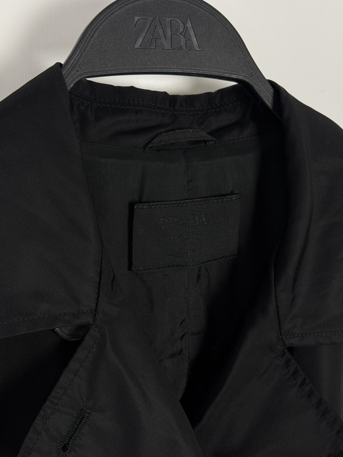 Prada Prada Milano Nylon Black Midi Women’s Trench Coat Size S / US 4 / IT 40 - 6 Thumbnail