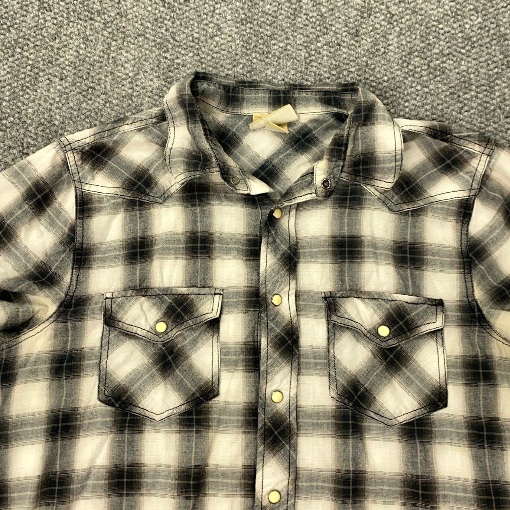 CO Vintage Roebuck & Co Shirt Mens L Gray Plaid Pearl Snap Cowboy Western Rodeo Size US L / EU 52-54 / 3 - 2 Thumbnail