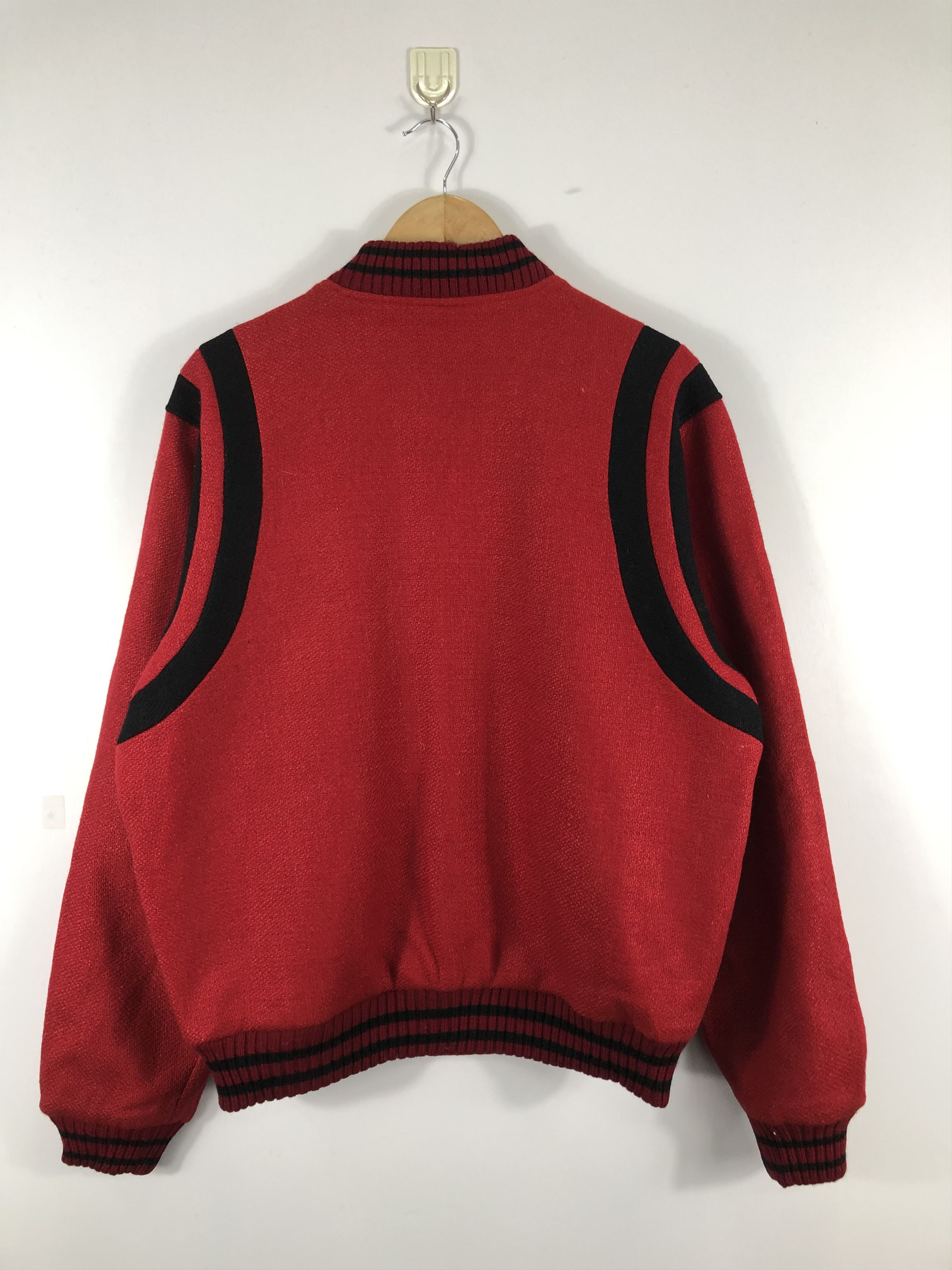 Japanese Brand Vintage 90s NFL Embroidery Logo Varsity Jacket Red V0285 Size US L / EU 52-54 / 3 - 3 Thumbnail