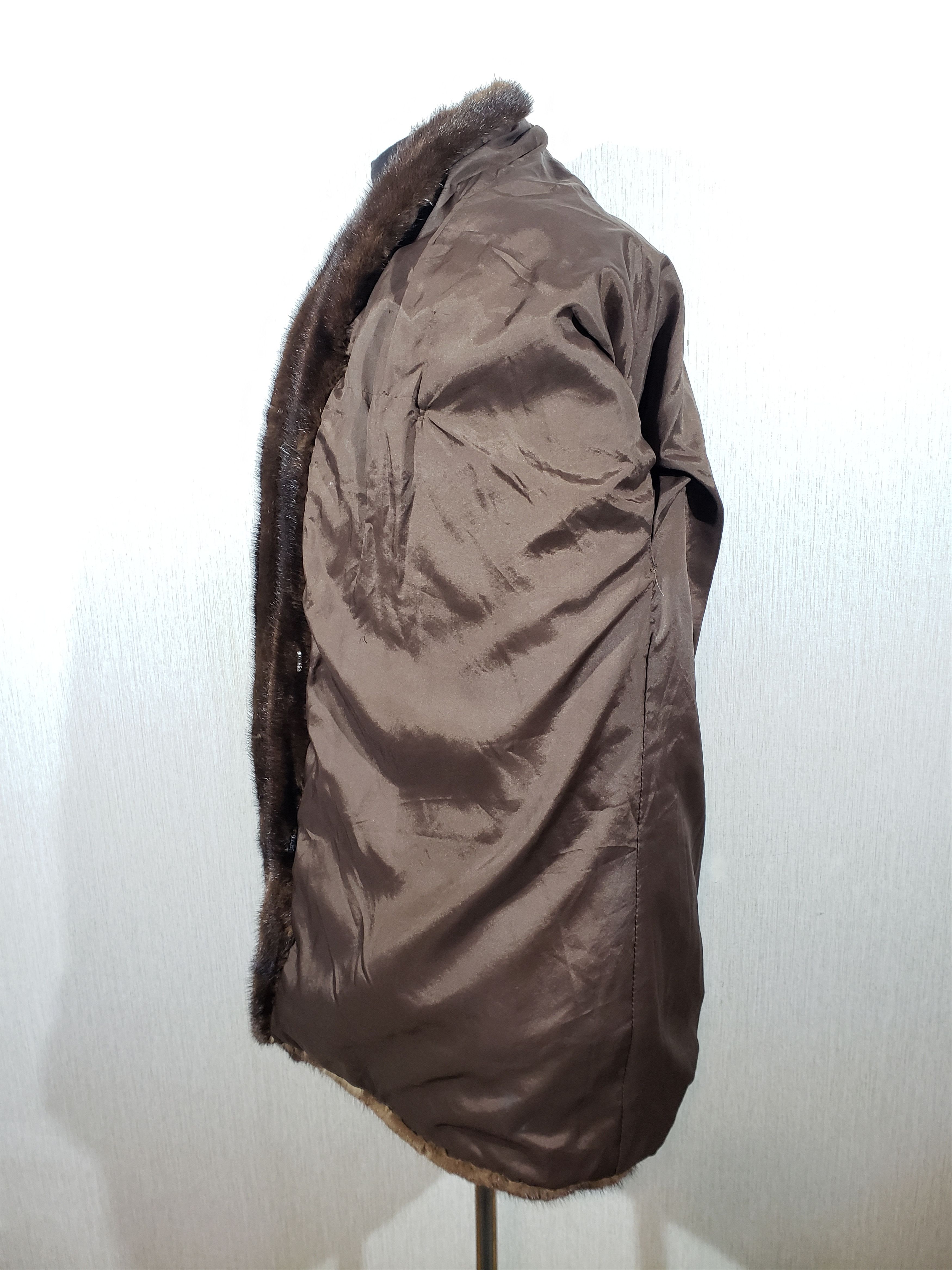 Other Stylish women's mink coat. Size XXL / US 16-18 / IT 52-54 - 9 Thumbnail