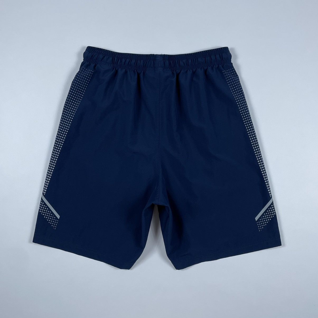 Under Armour Under Armour Athletic Shorts Size US 34 / EU 50 - 5 Thumbnail
