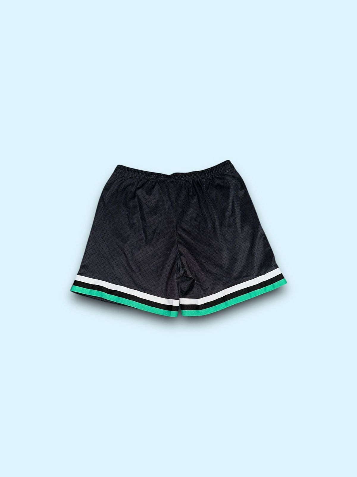 Other Demon Slayer Kimestsu no yaiba mesh athletic shorts black Size US 32 / EU 48 - 2 Thumbnail