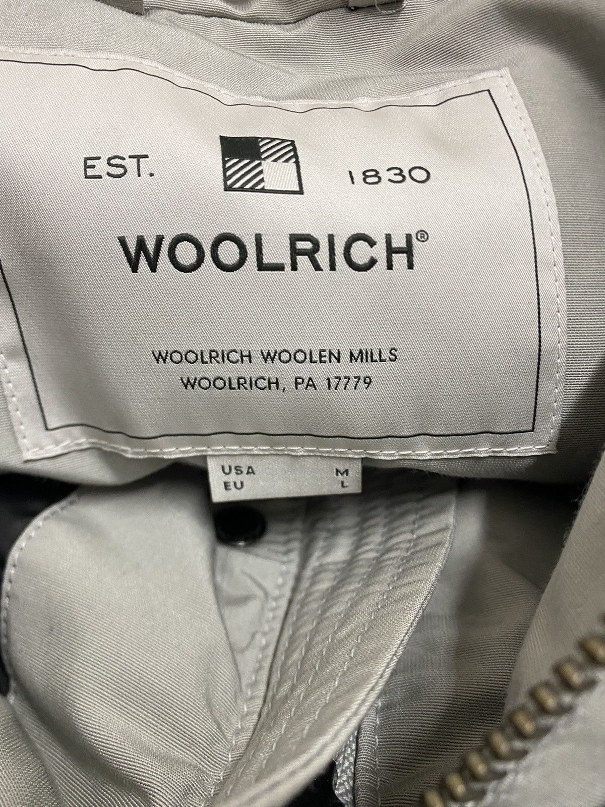 Other Woolrich Gale Parka Jacket, size M, gray, new with tags. Size US M / EU 48-50 / 2 - 14 Thumbnail