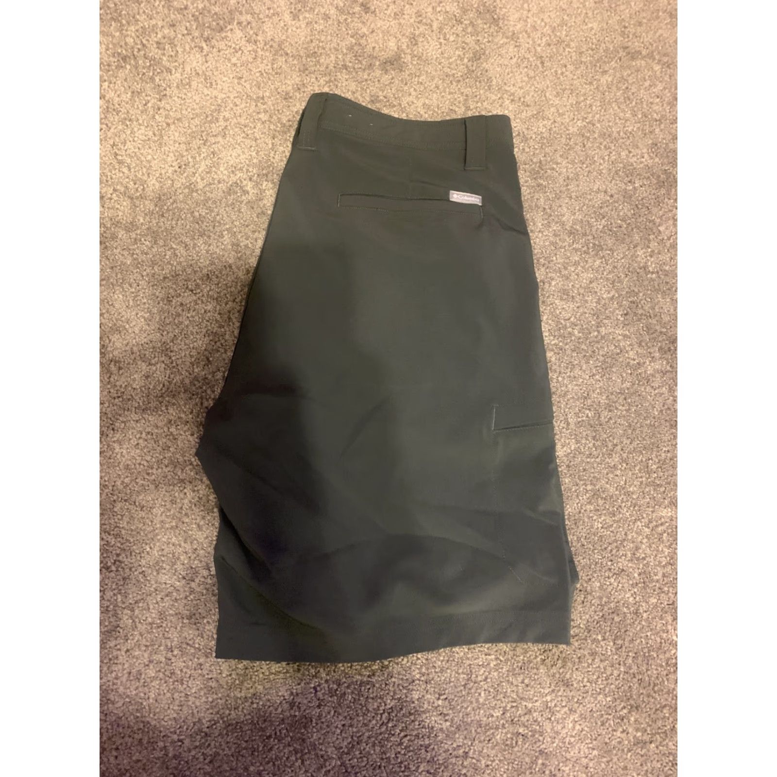 Vintage Columbia Flat Front Shorts Mens Size 38 Gray Chino Cotton Blend Pockets Casual Outdoor Regular 38x10 W/L Size US 38 / EU 54 - 4 Thumbnail