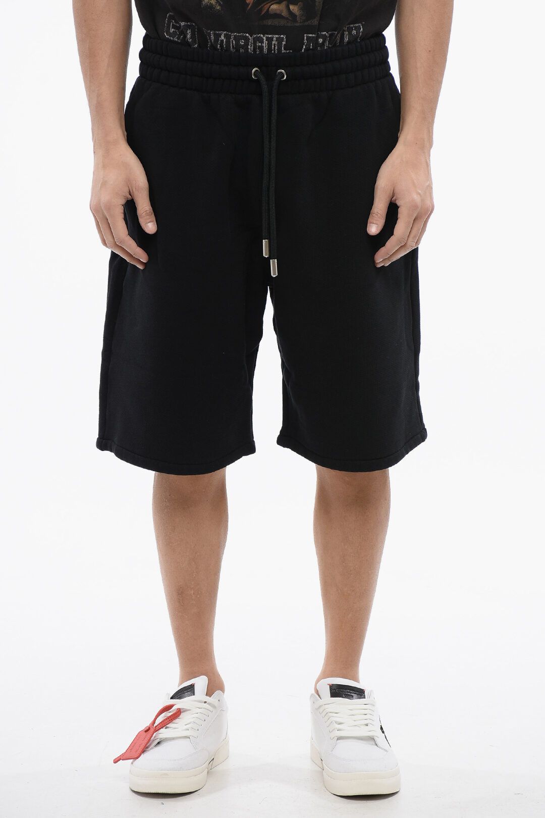og1mm1025 Jogger Short in Black
