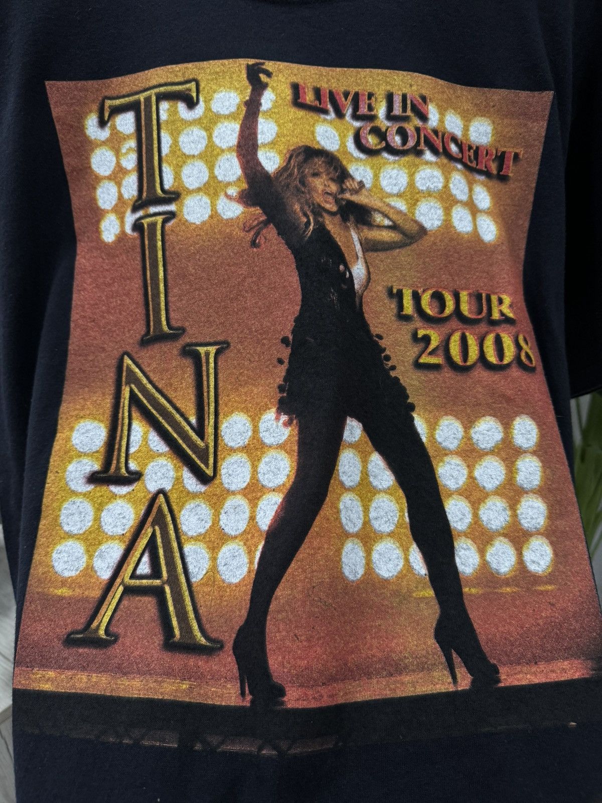 Band Tees Vintage Tina Turner 2008 Tour Short Sleeve Tee Size US L / EU 52-54 / 3 - 2 Thumbnail